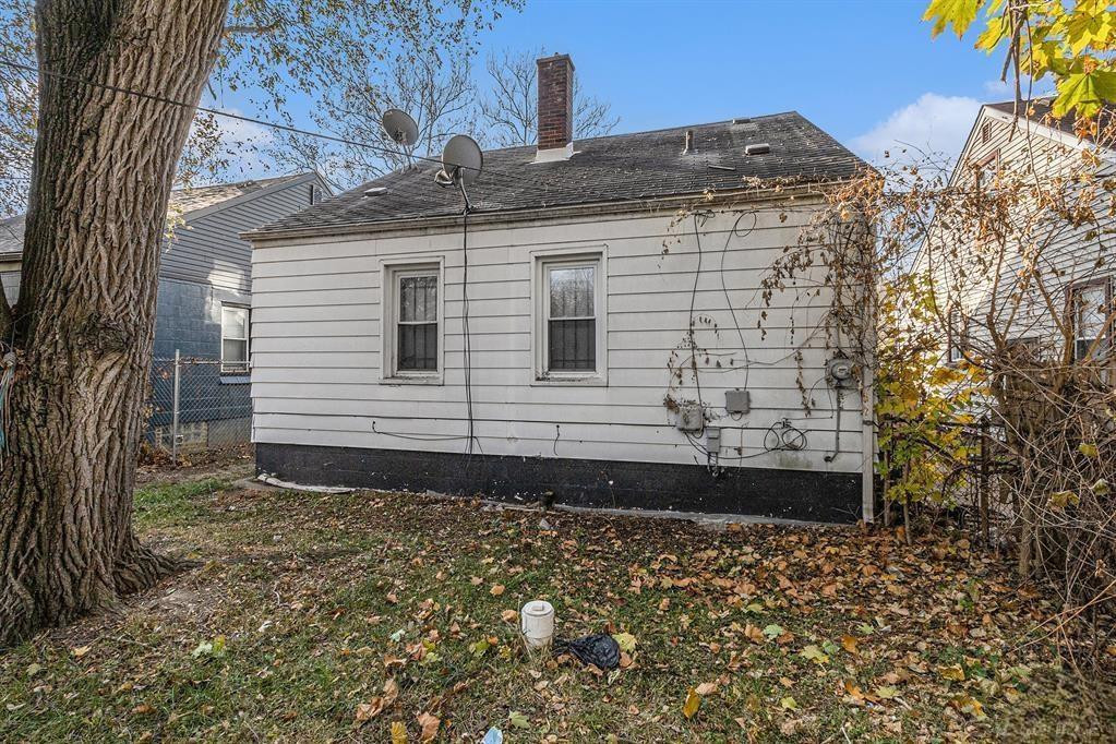 9336 Sussex Street, Detroit, MI 48228 — Photo 19