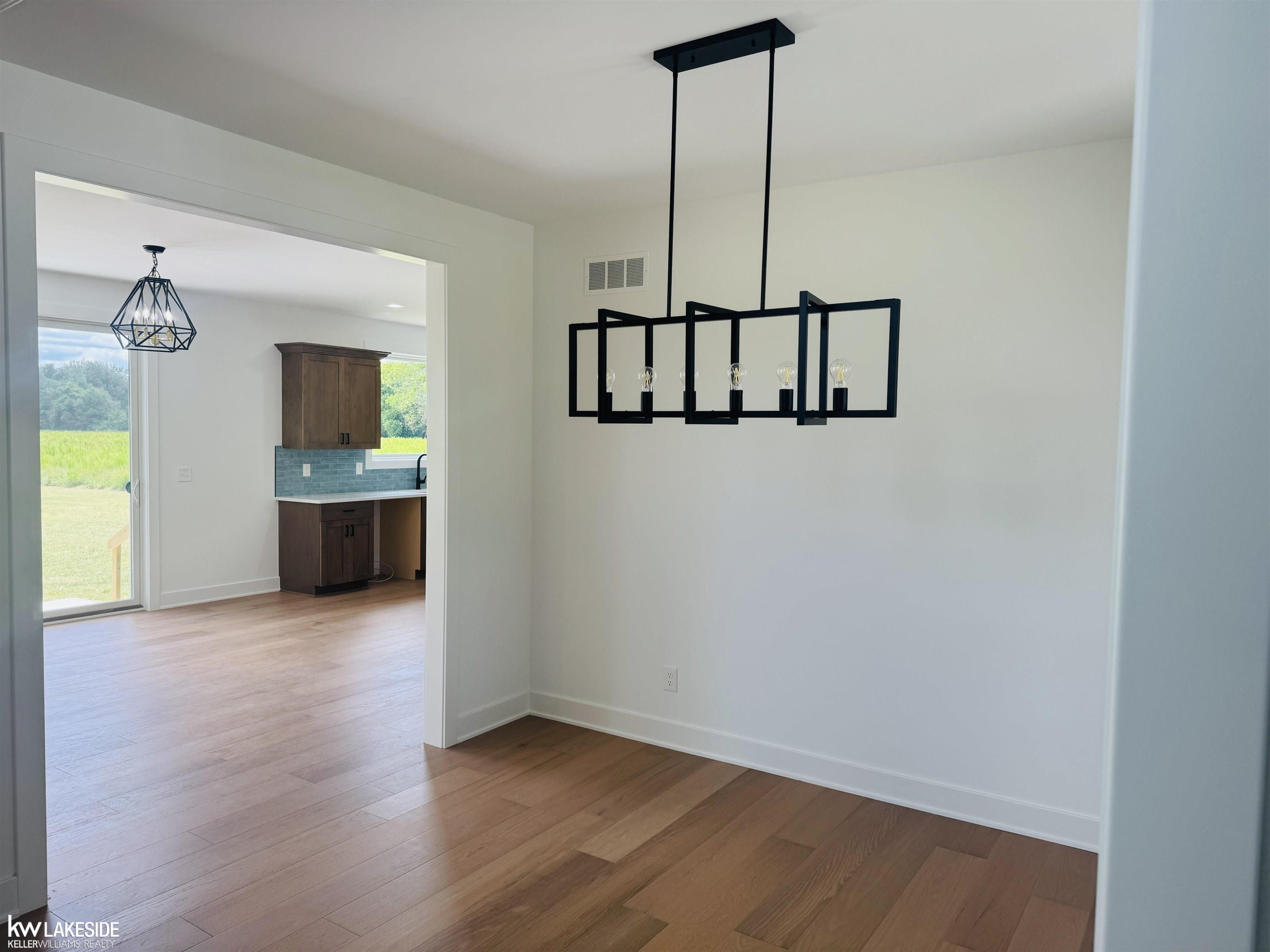 72160 Van Dyke Avenue, MI 48065 — Photo 5