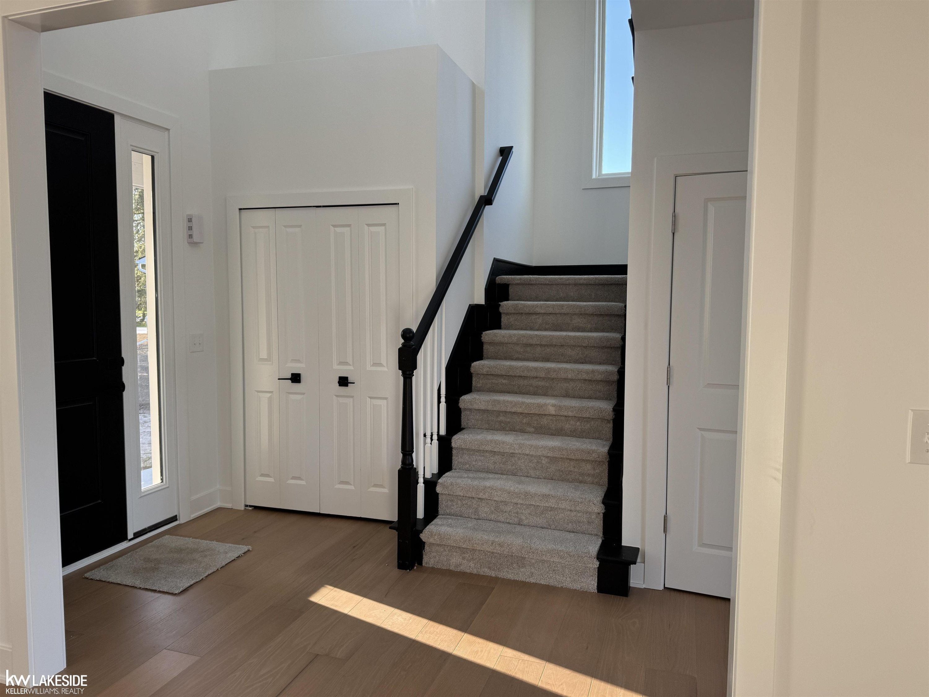 72160 Van Dyke Avenue, MI 48065 — Photo 11