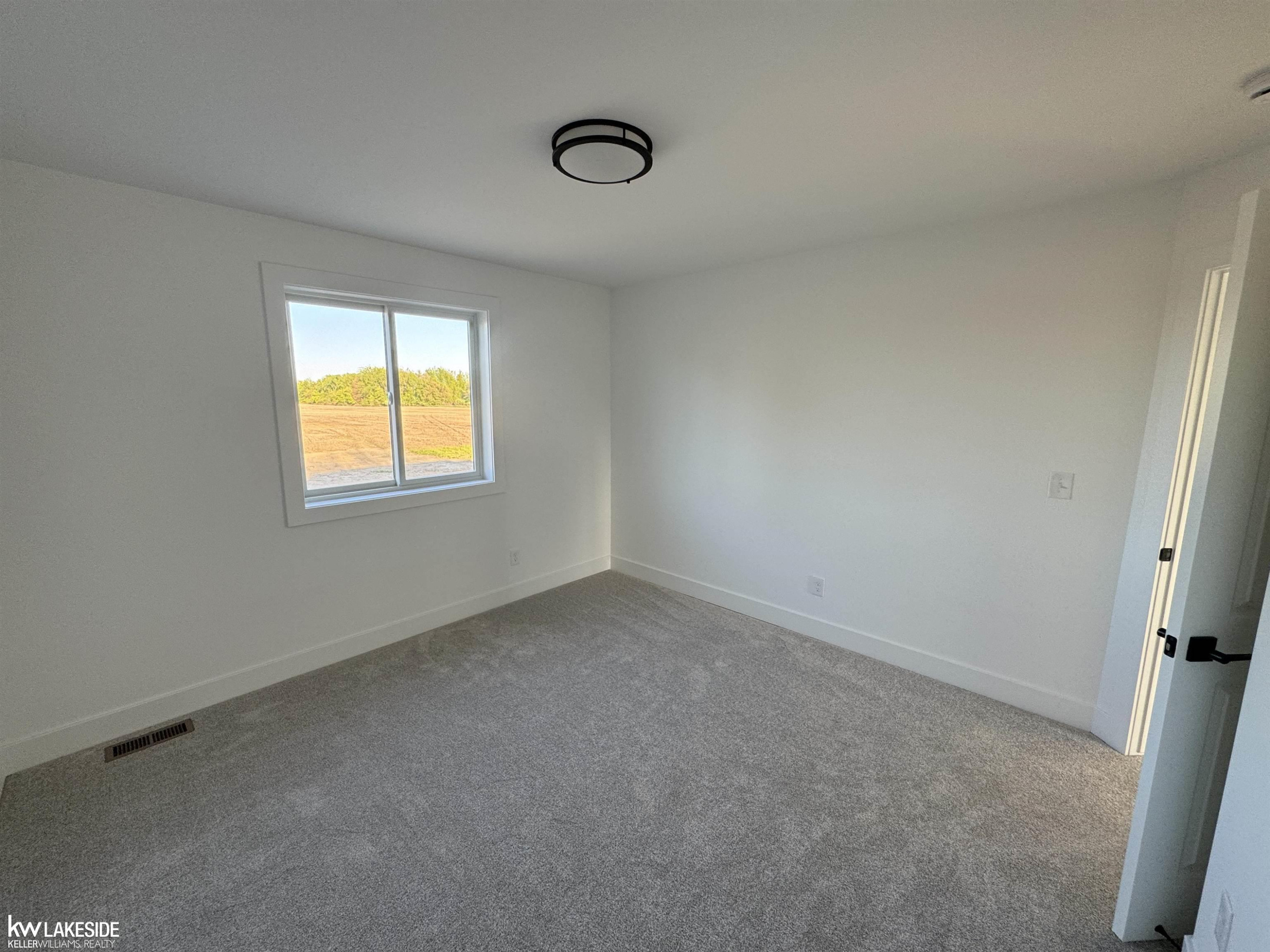 72160 Van Dyke Avenue, MI 48065 — Photo 13