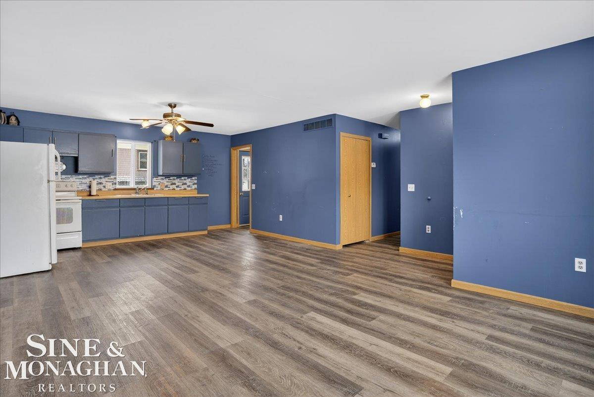 8 Lila Street, Peck, MI 48466 — Photo 5