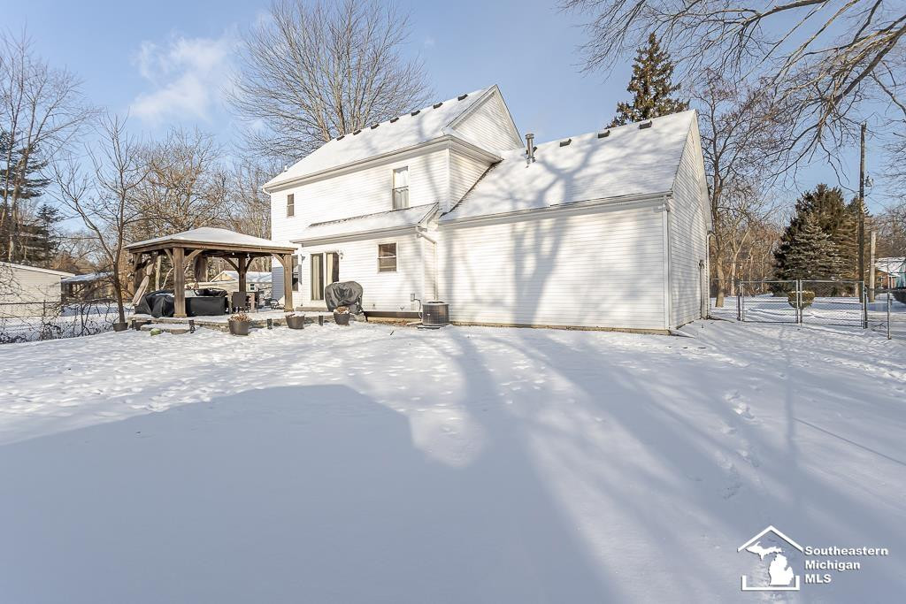 3673 Section Road, Lambertville, MI 48144 — Photo 5