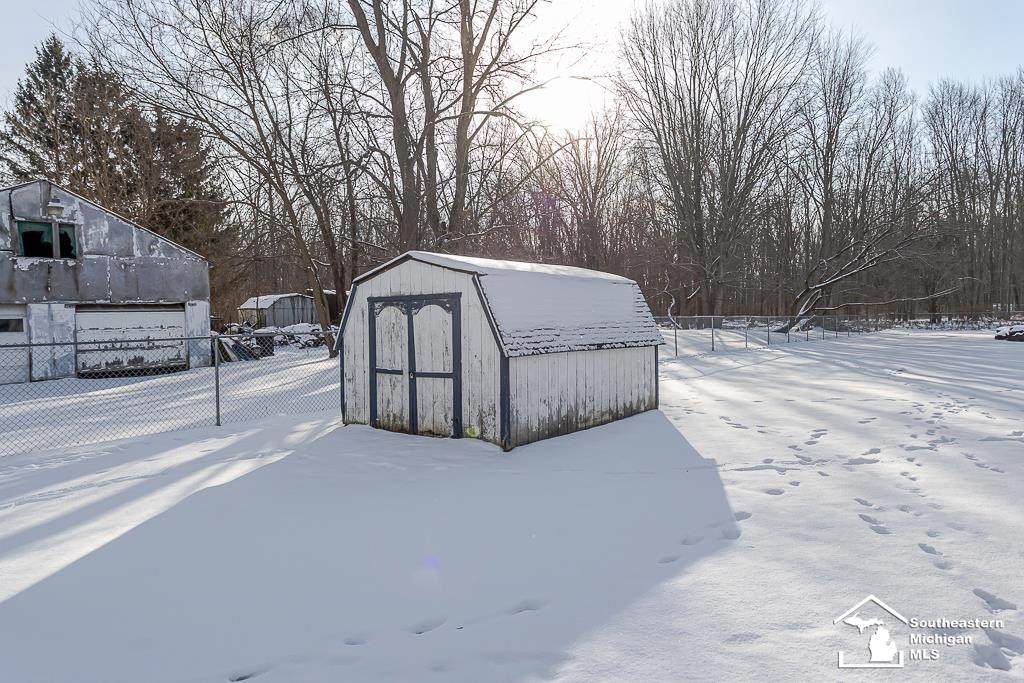 3673 Section Road, Lambertville, MI 48144 — Photo 9