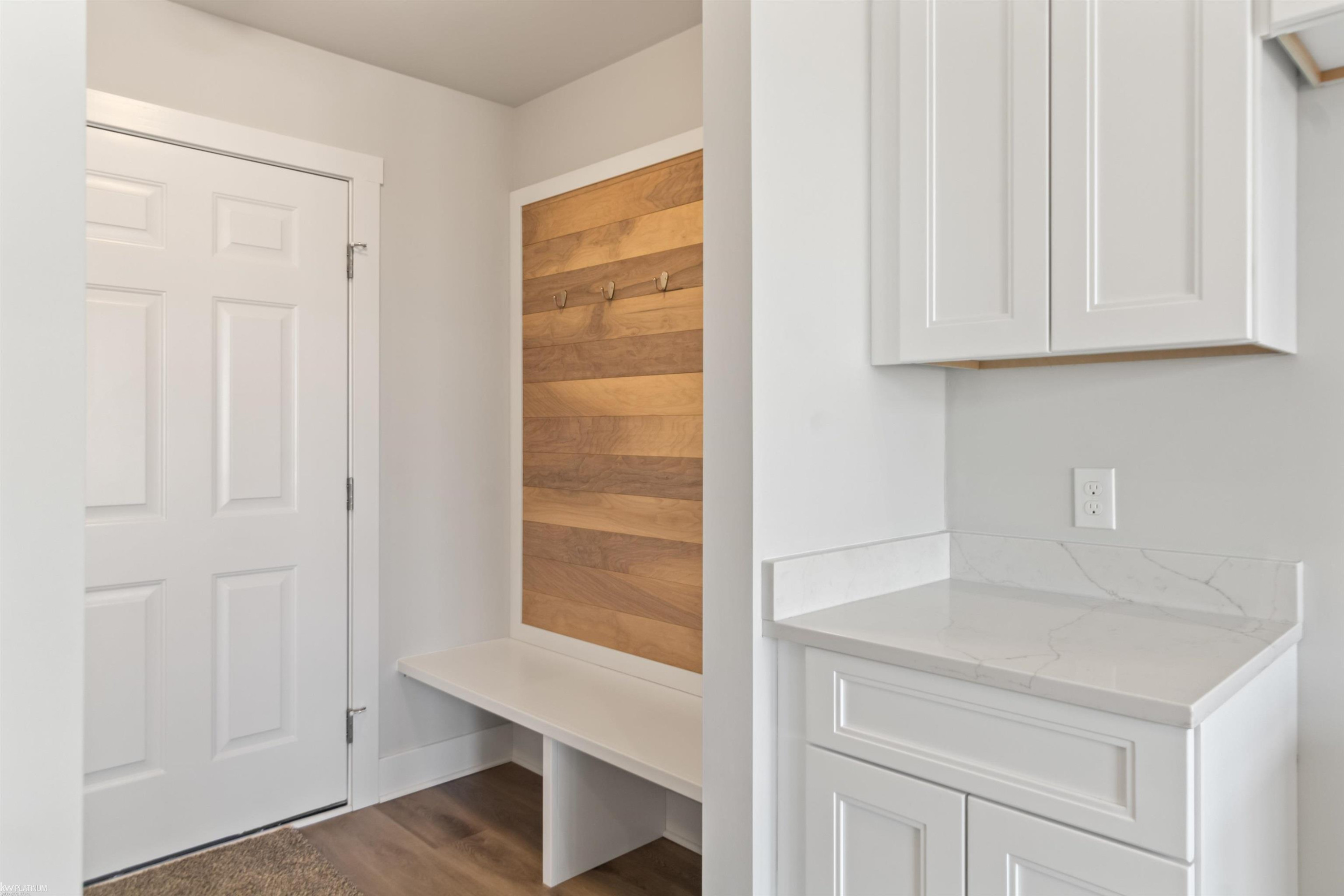 26161 Juliagrove Lane, Unit 48/Building 12, New Baltimore, MI — Photo 12