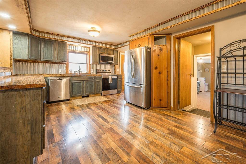 6408 N Five Mile Road, Hope, MI 48628 — Photo 11