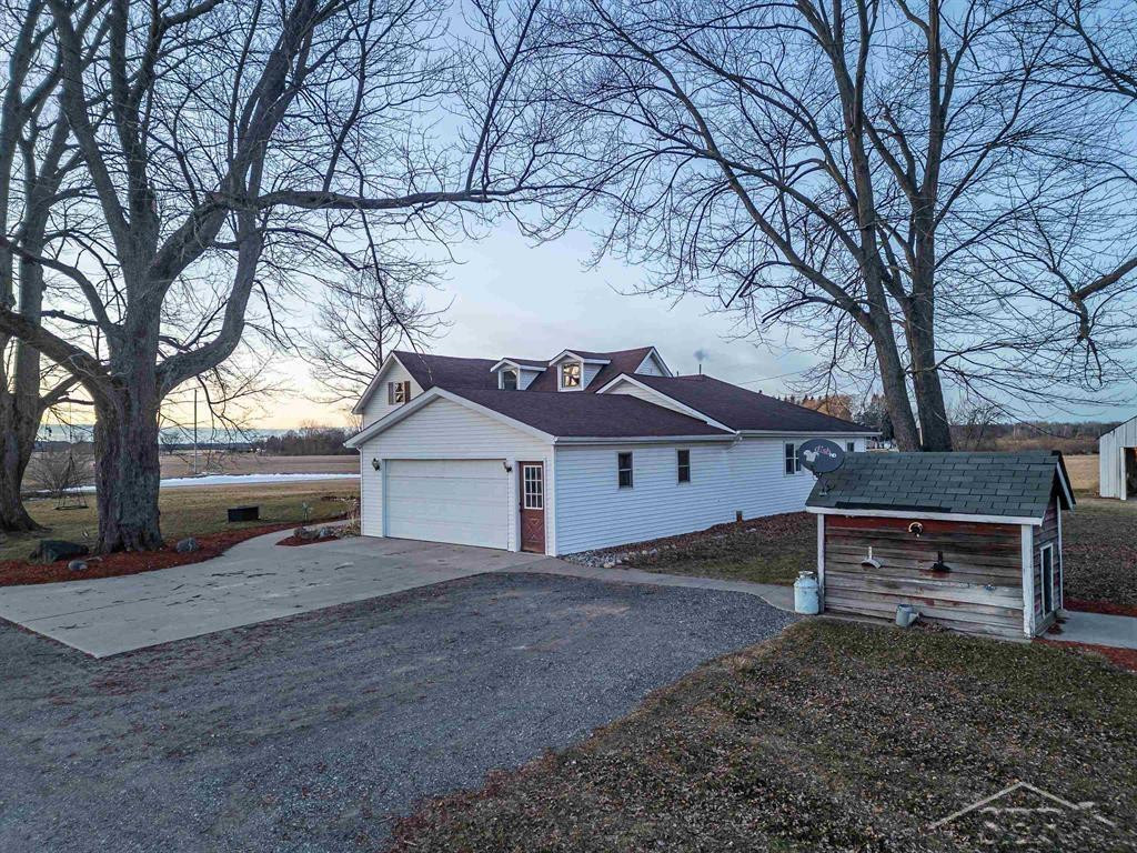6408 N Five Mile Road, Hope, MI 48628 — Photo 37