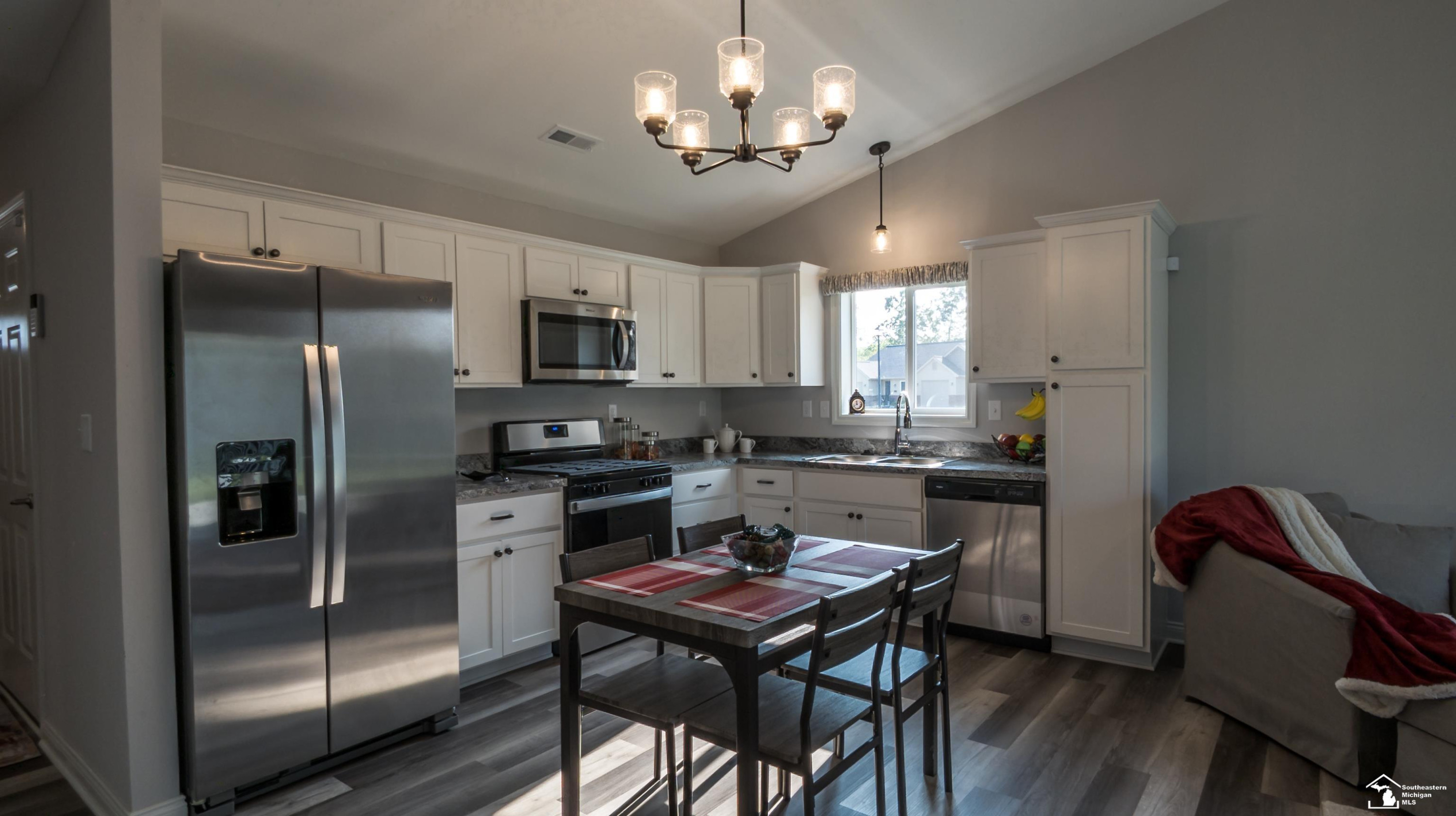 4103 Rosalia Drive, 20, Monroe, MI 48161 — Photo 14