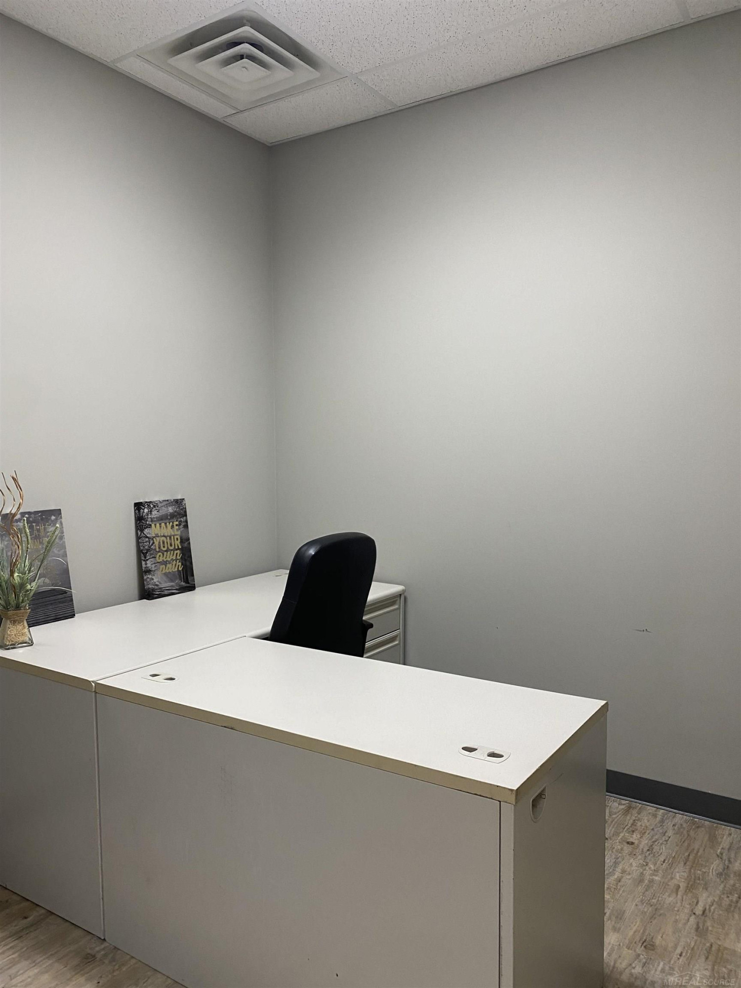 55951 Gratiot Avenue, MI — Photo 21