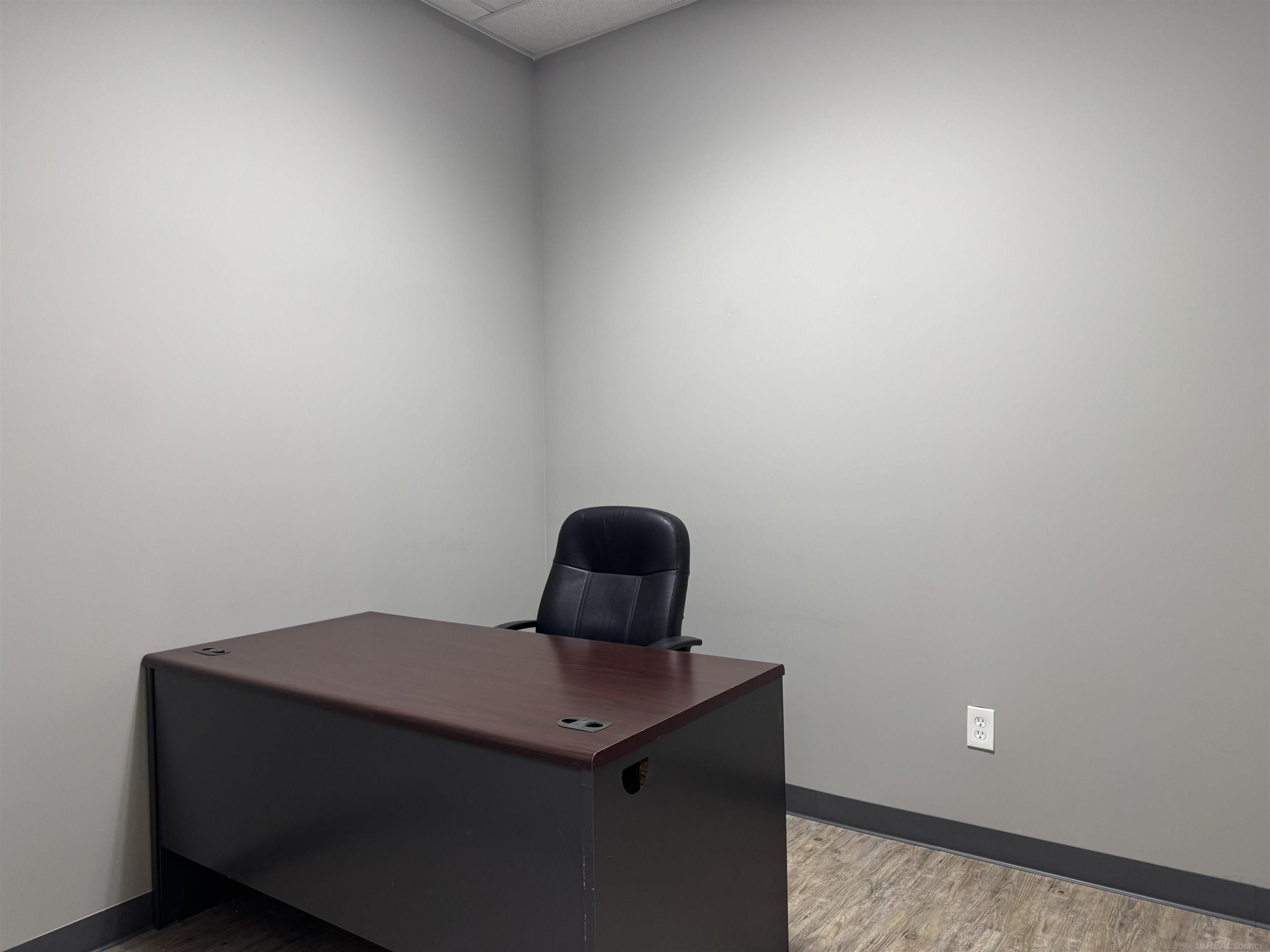 55951 Gratiot Avenue, MI — Photo 25