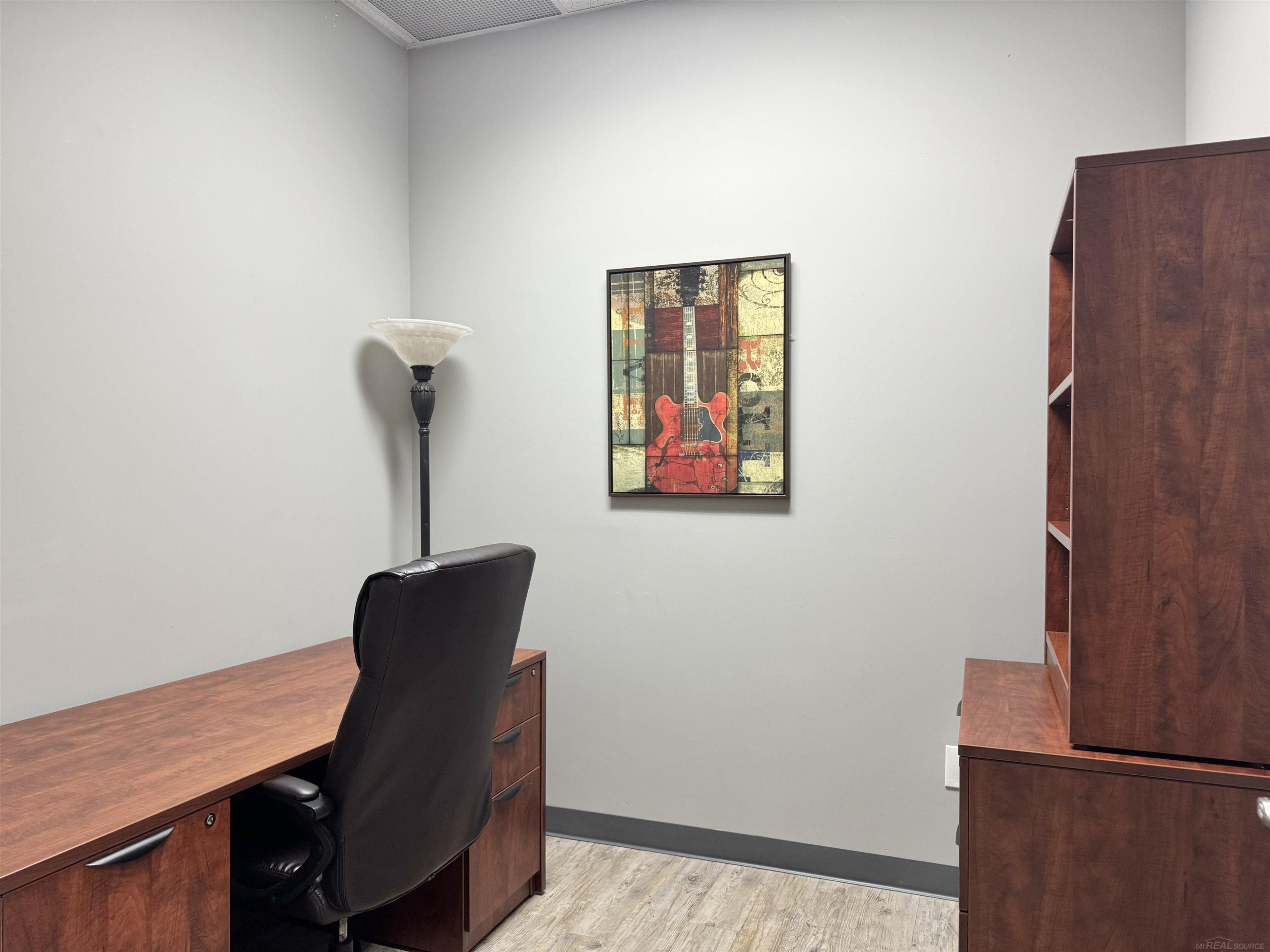 55951 Gratiot Avenue, MI — Photo 27
