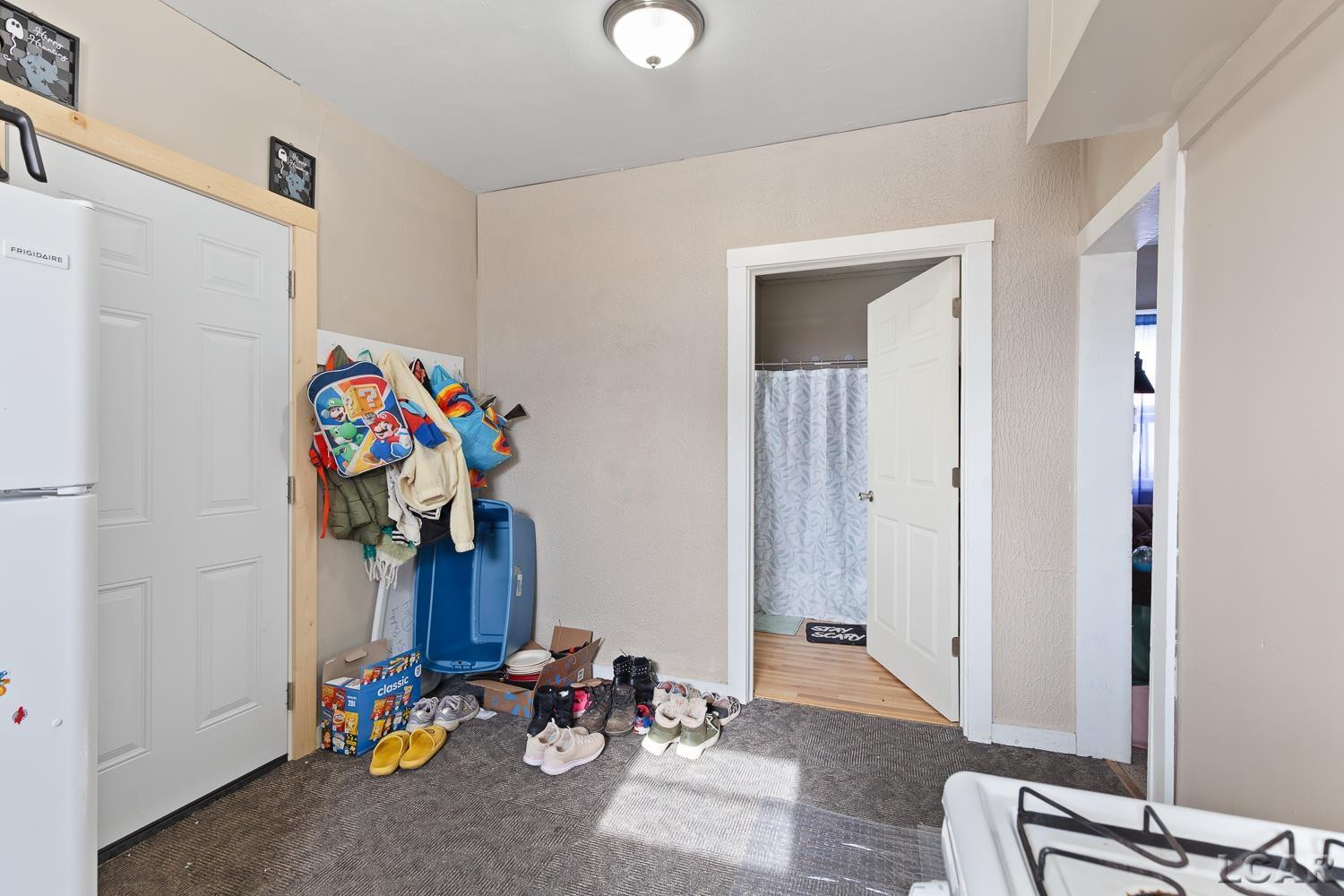 632 Division Street, Adrian, MI 49221 — Photo 21