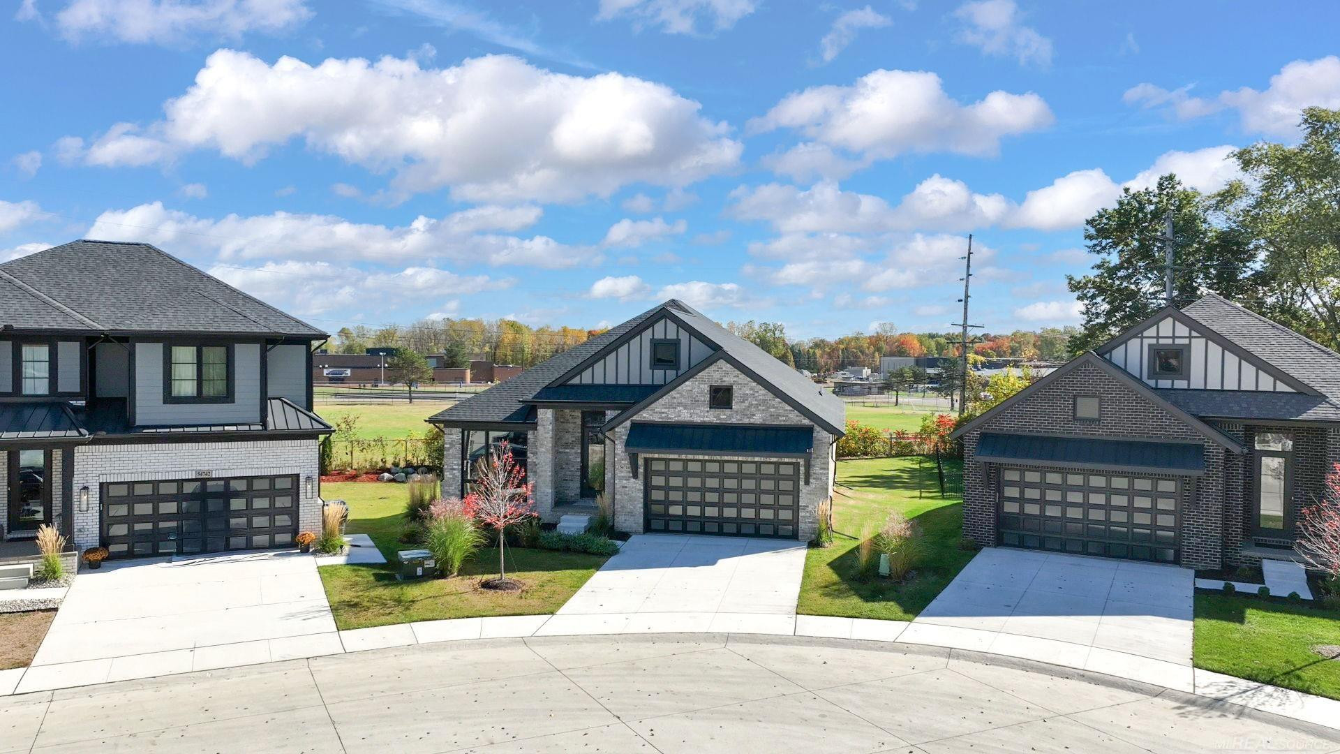 54714 Camden Court, Shelby Twp, MI 48316 — Photo 46