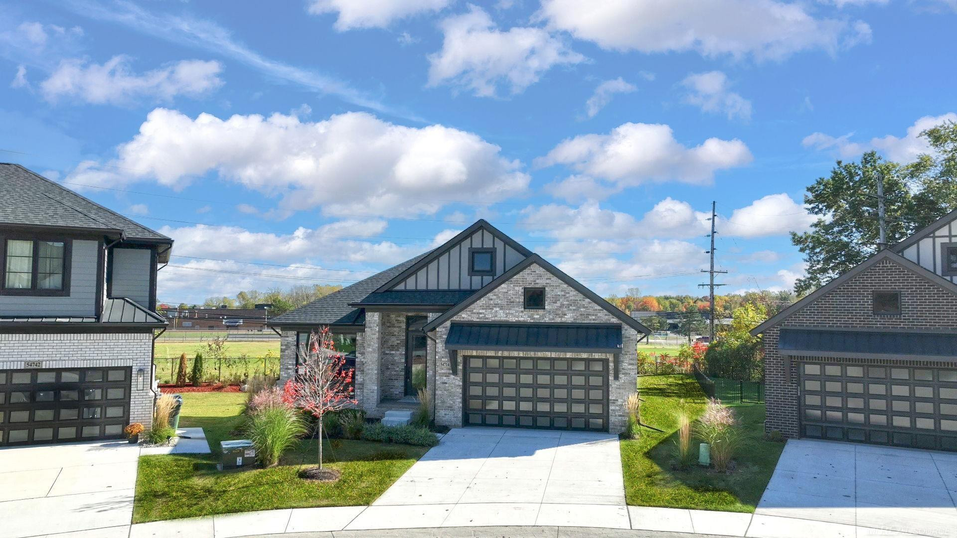 54714 Camden Court, Shelby Twp, MI 48316 — Photo 47