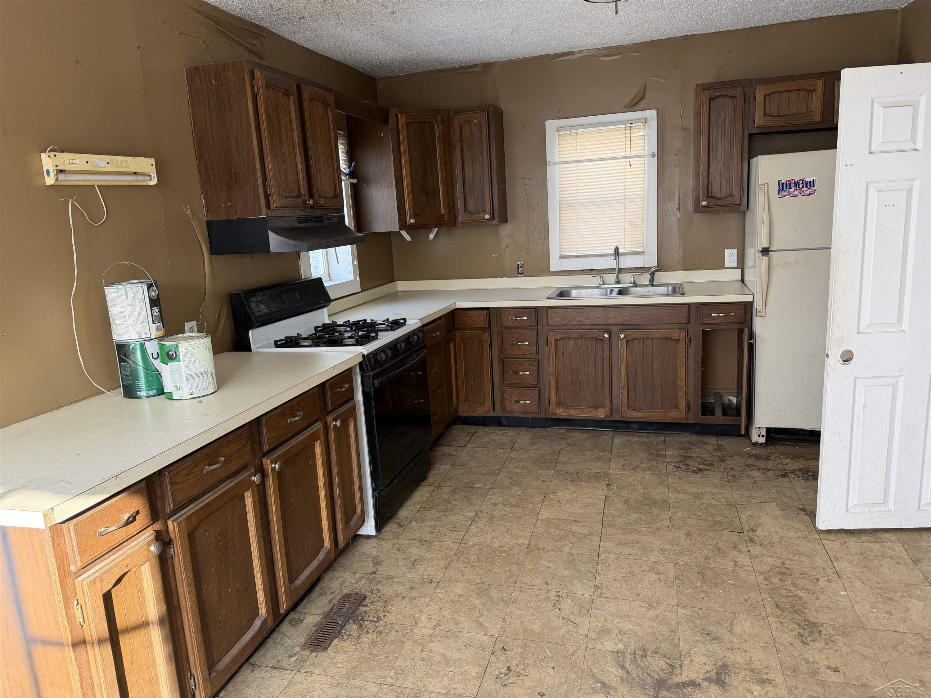410 S Mercer Street, Pinconning, MI 48650 — Photo 2