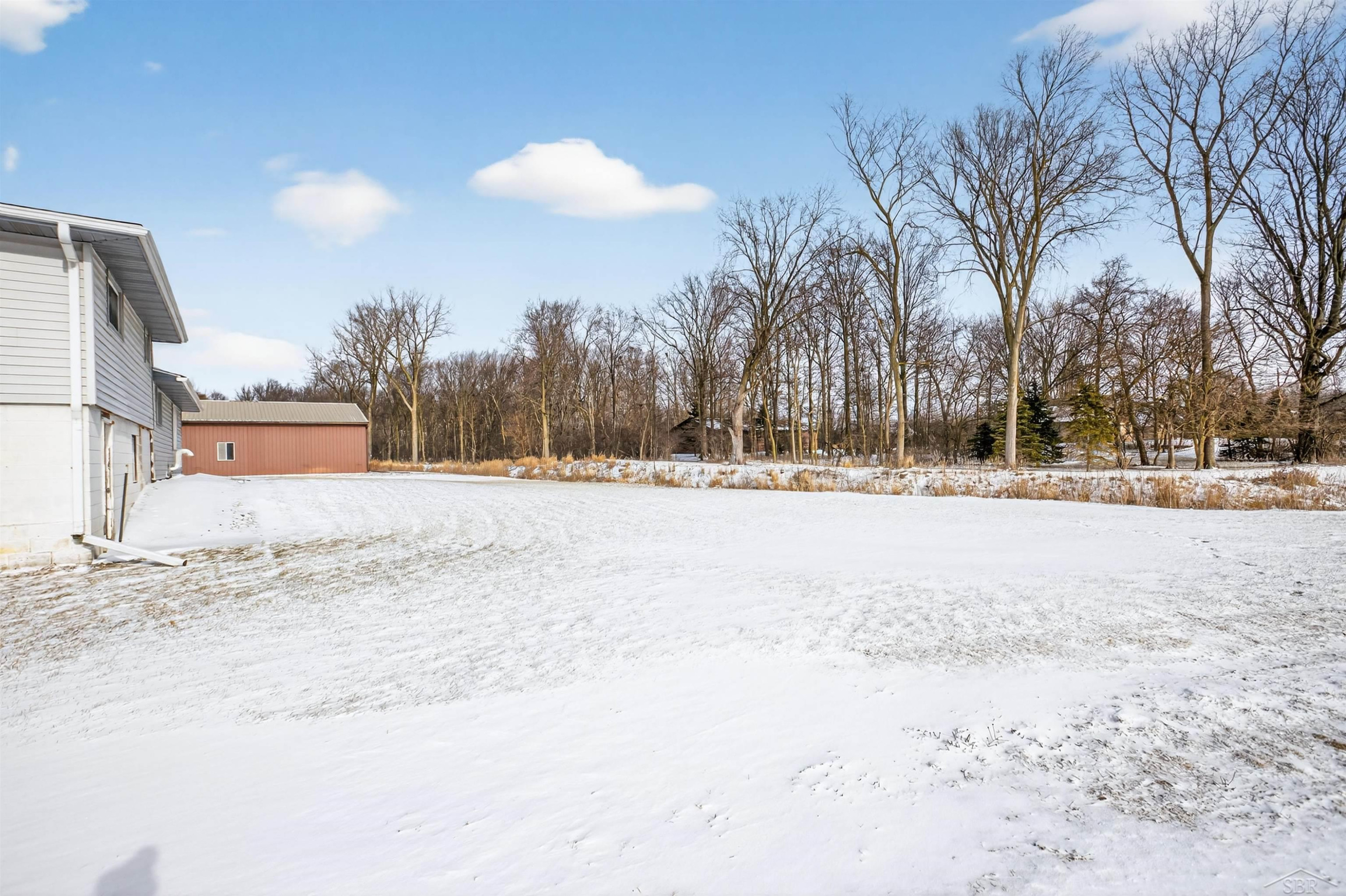6530 Davis Road, Saginaw, MI 48604 — Photo 8