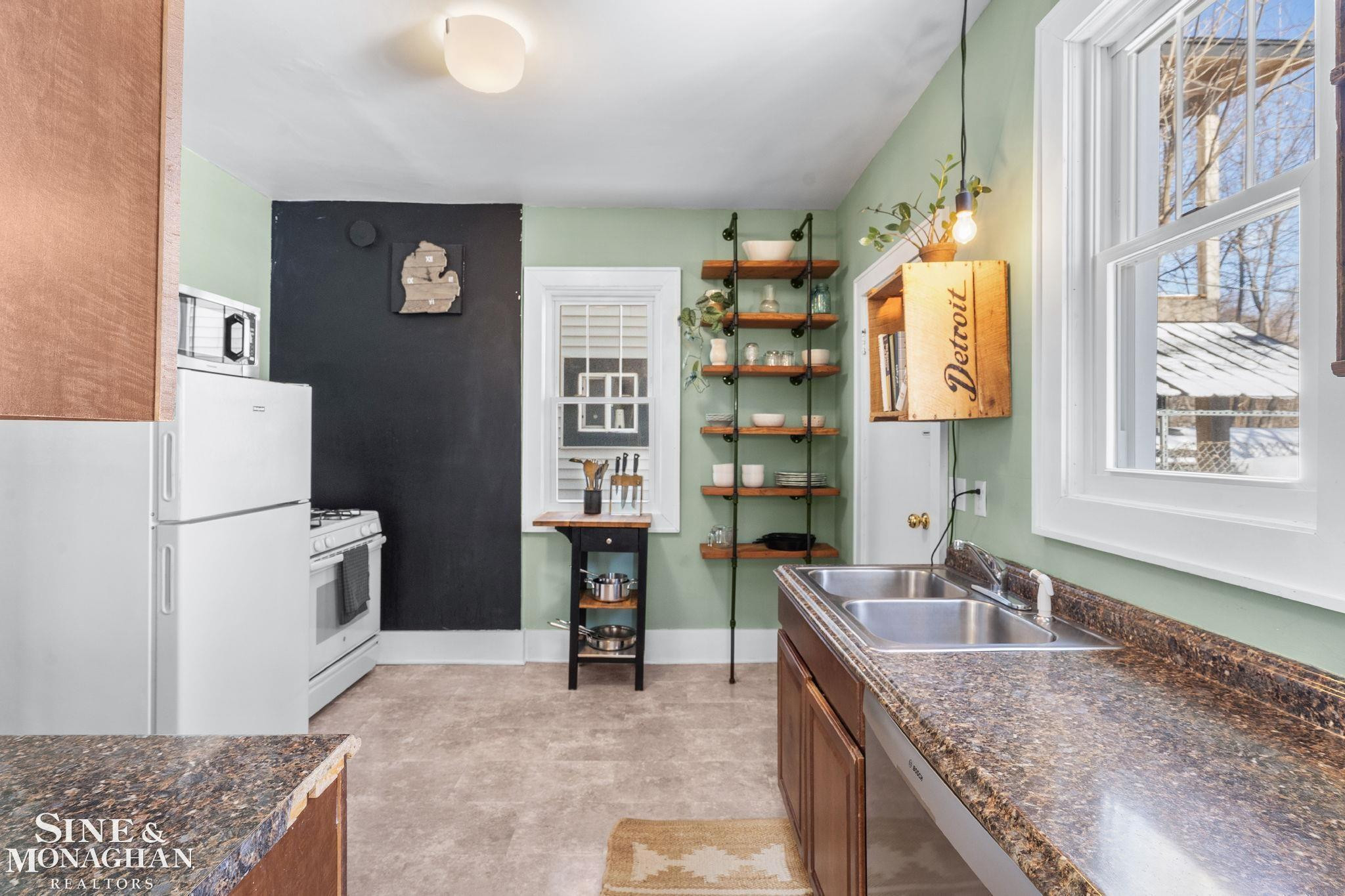 3748 Burns Street, Detroit, MI 48214 — Photo 14