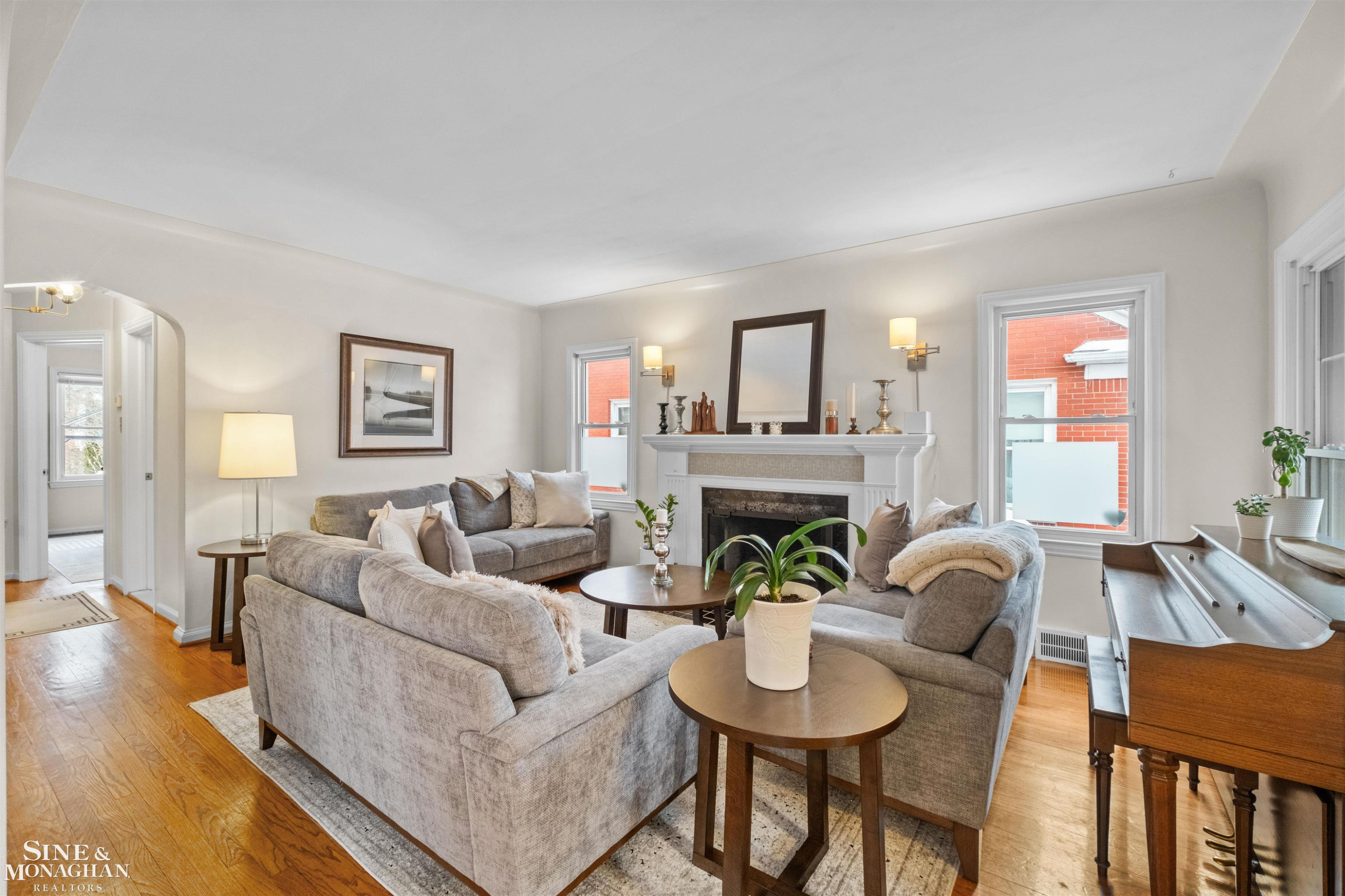 407 Kerby Road, Grosse Pointe Farms, MI 48236 — Photo 4