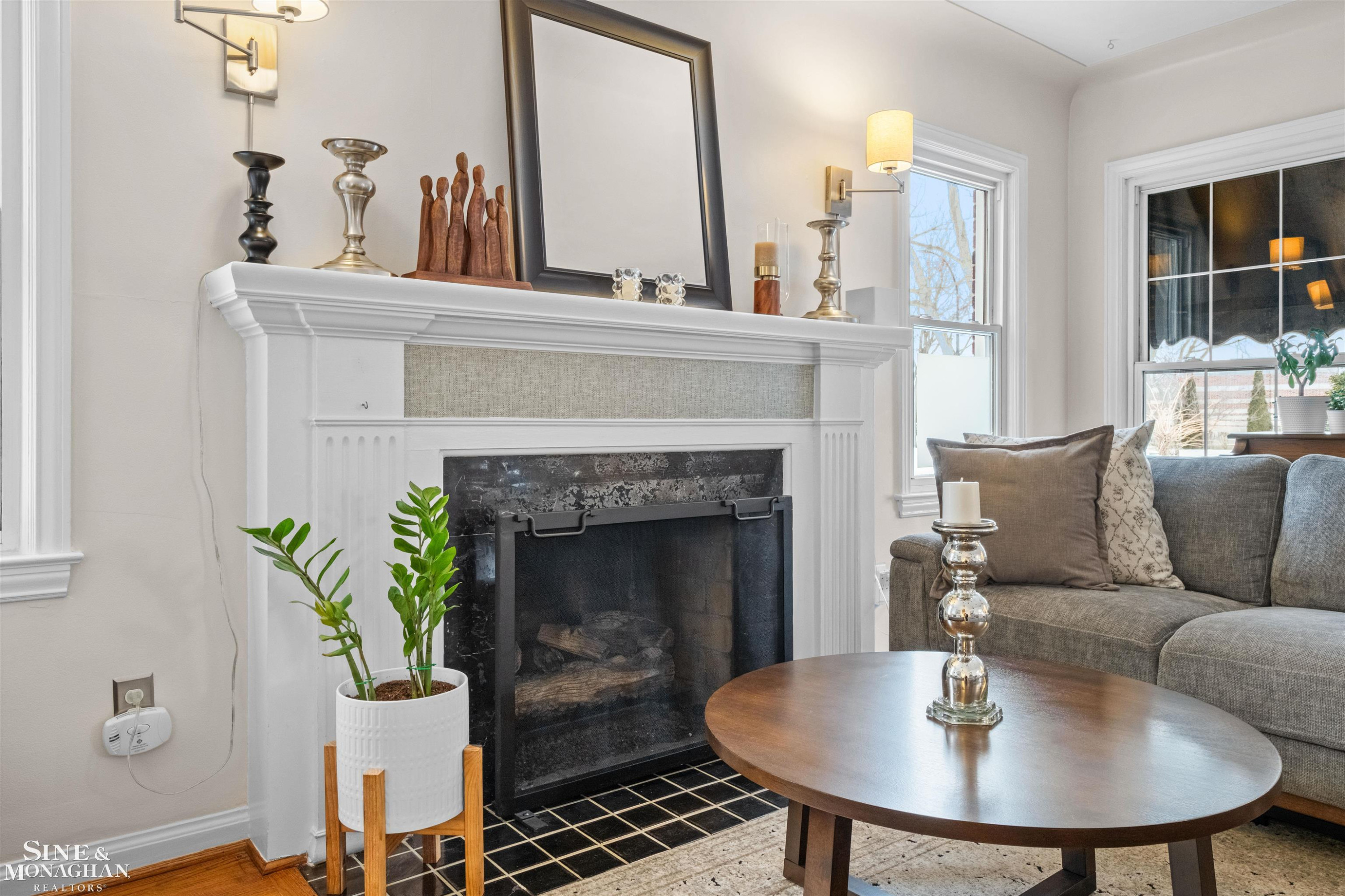407 Kerby Road, Grosse Pointe Farms, MI 48236 — Photo 5