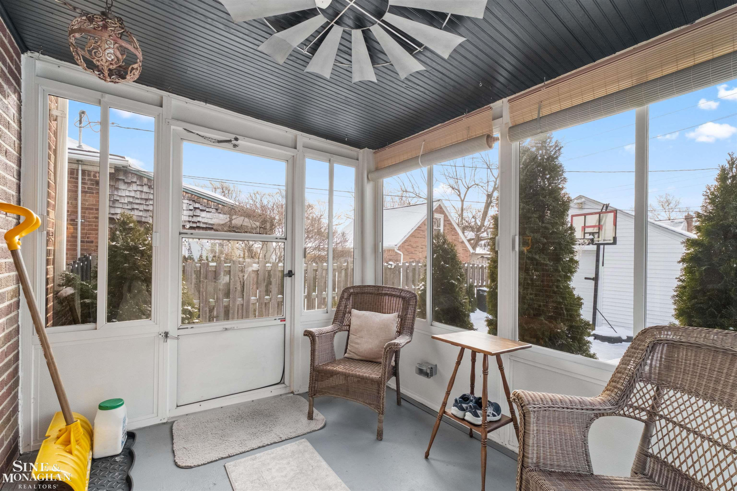 407 Kerby Road, Grosse Pointe Farms, MI 48236 — Photo 18
