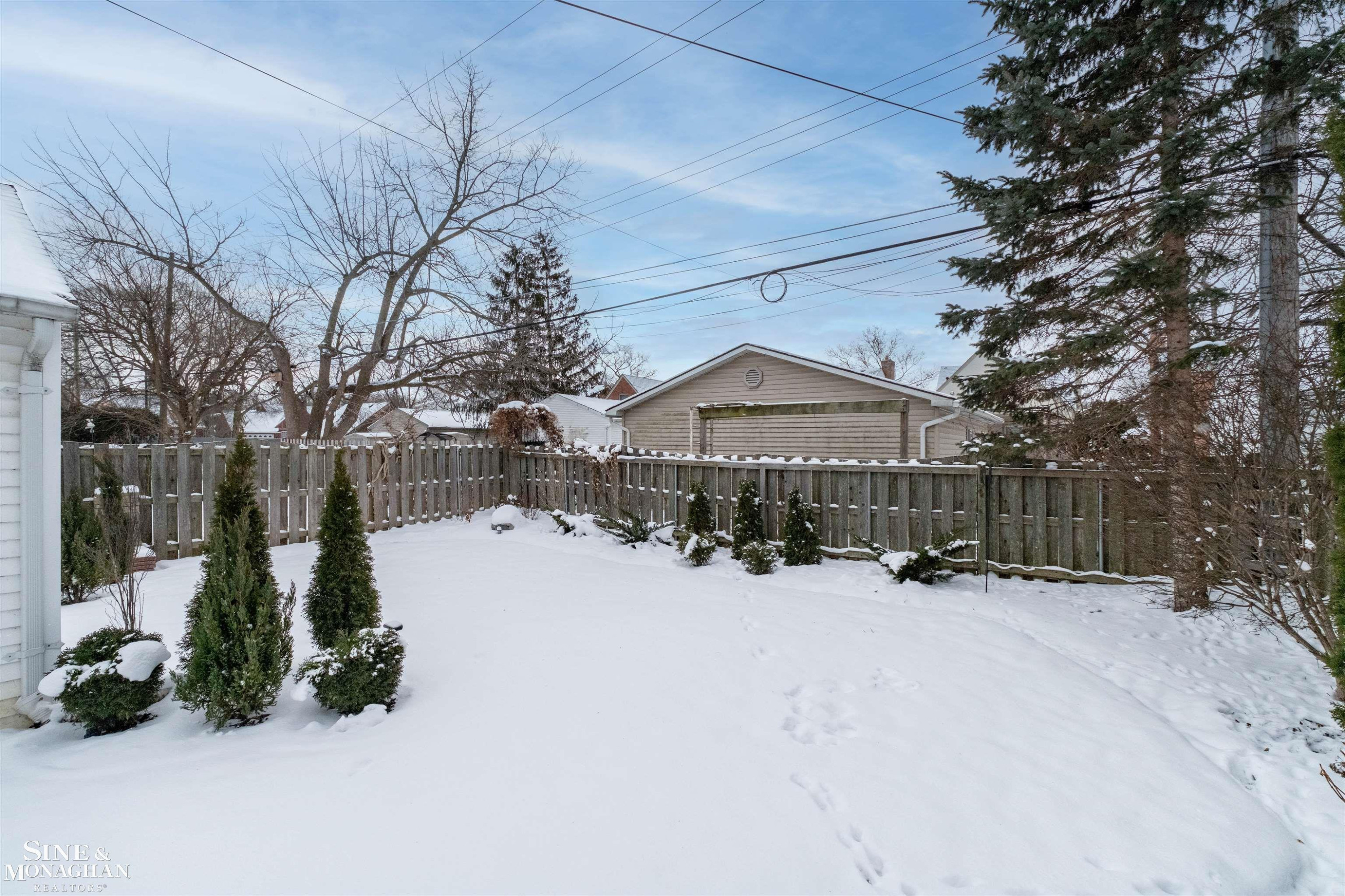 407 Kerby Road, Grosse Pointe Farms, MI 48236 — Photo 34