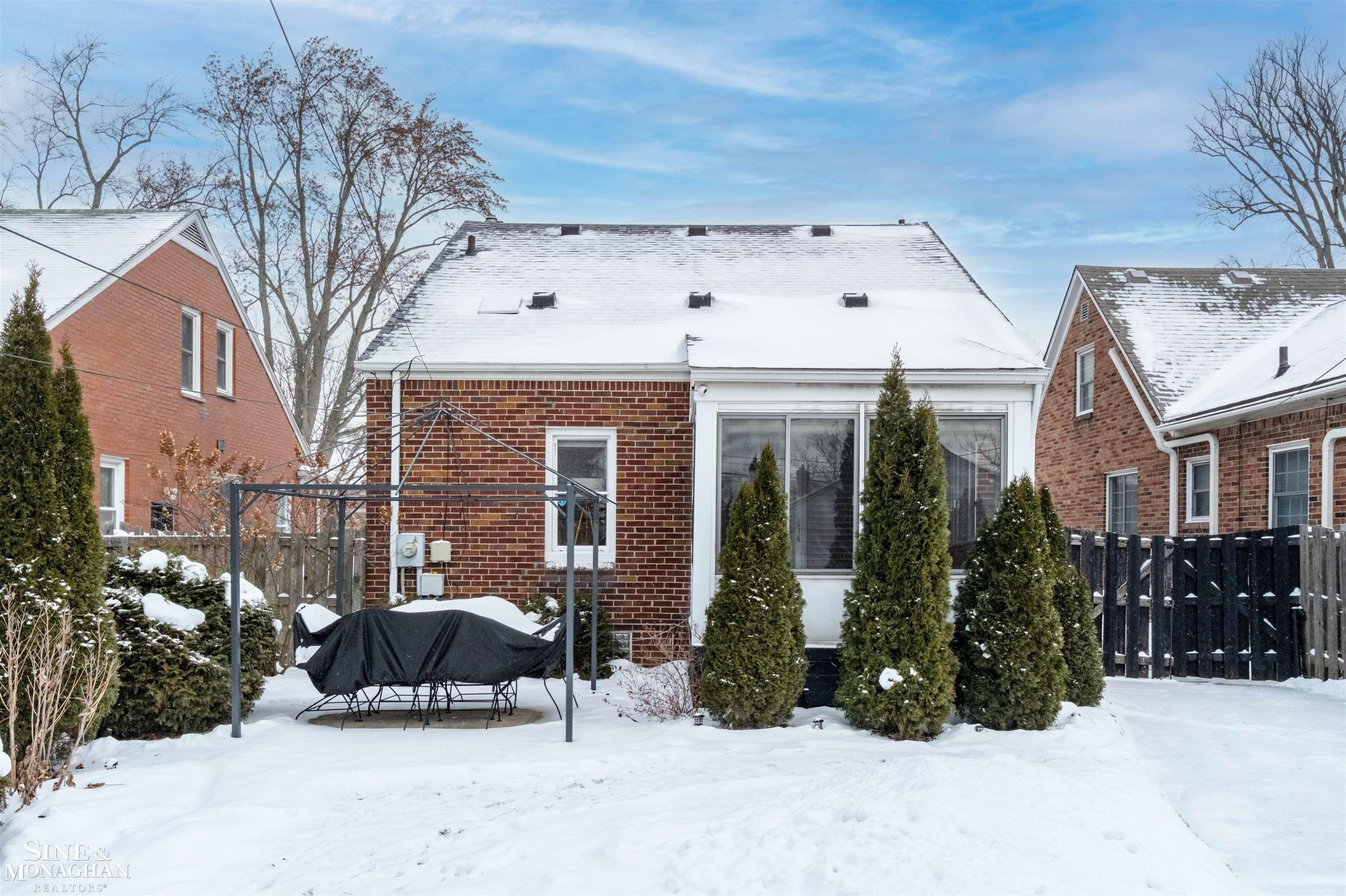 407 Kerby Road, Grosse Pointe Farms, MI 48236 — Photo 36