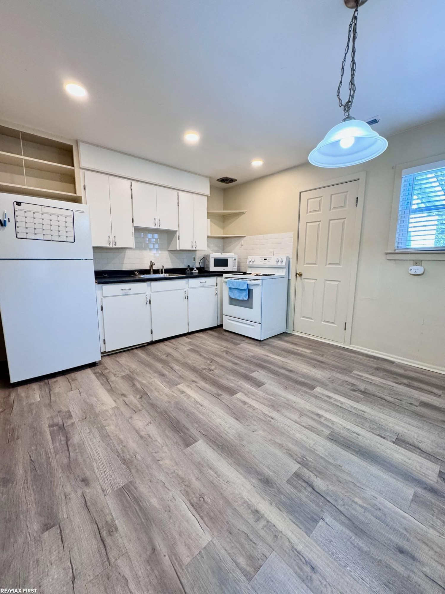 21527 Bon Heur Street, Saint Clair Shores, MI 48081 — Photo 9