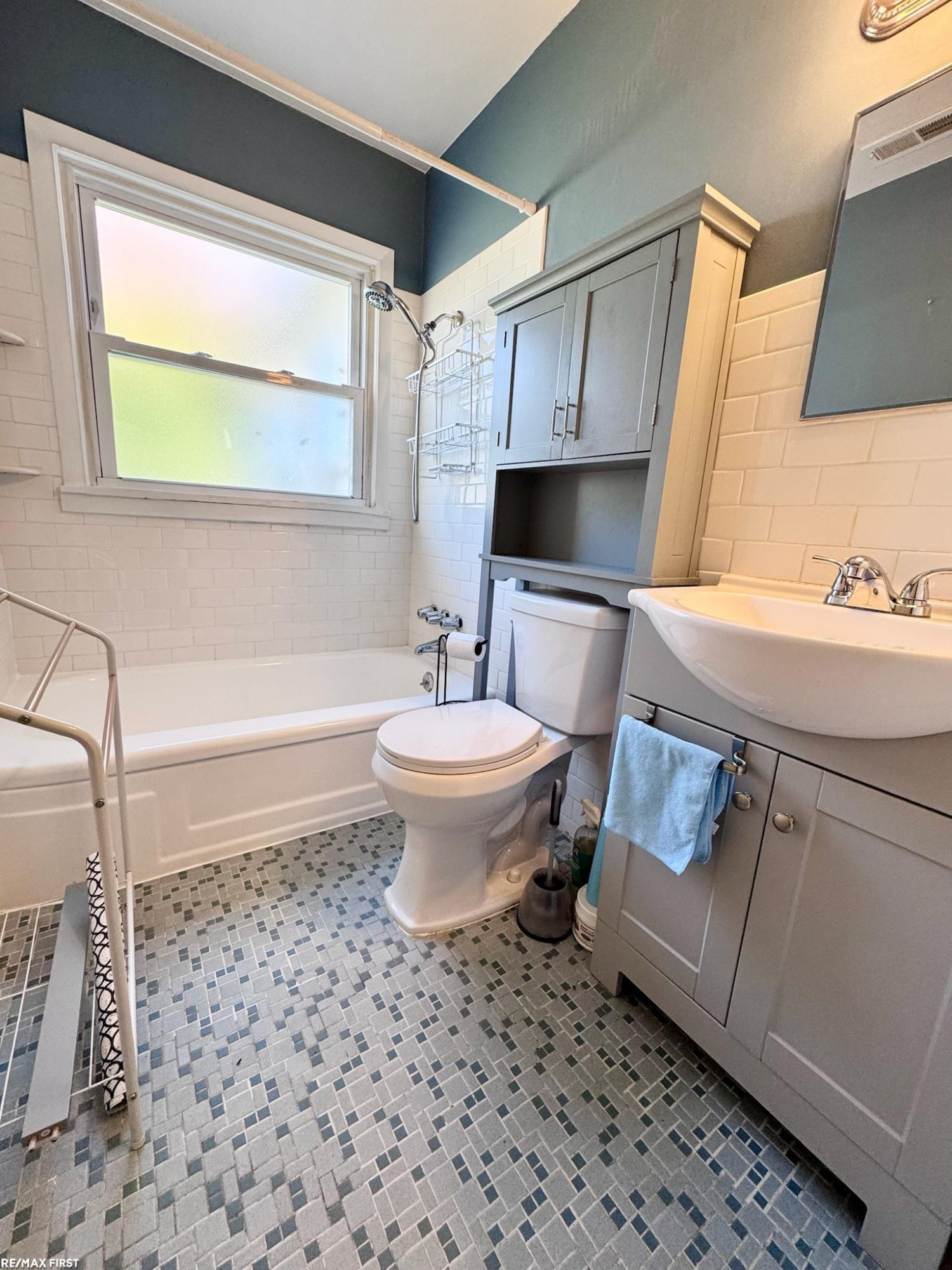 21527 Bon Heur Street, Saint Clair Shores, MI 48081 — Photo 11