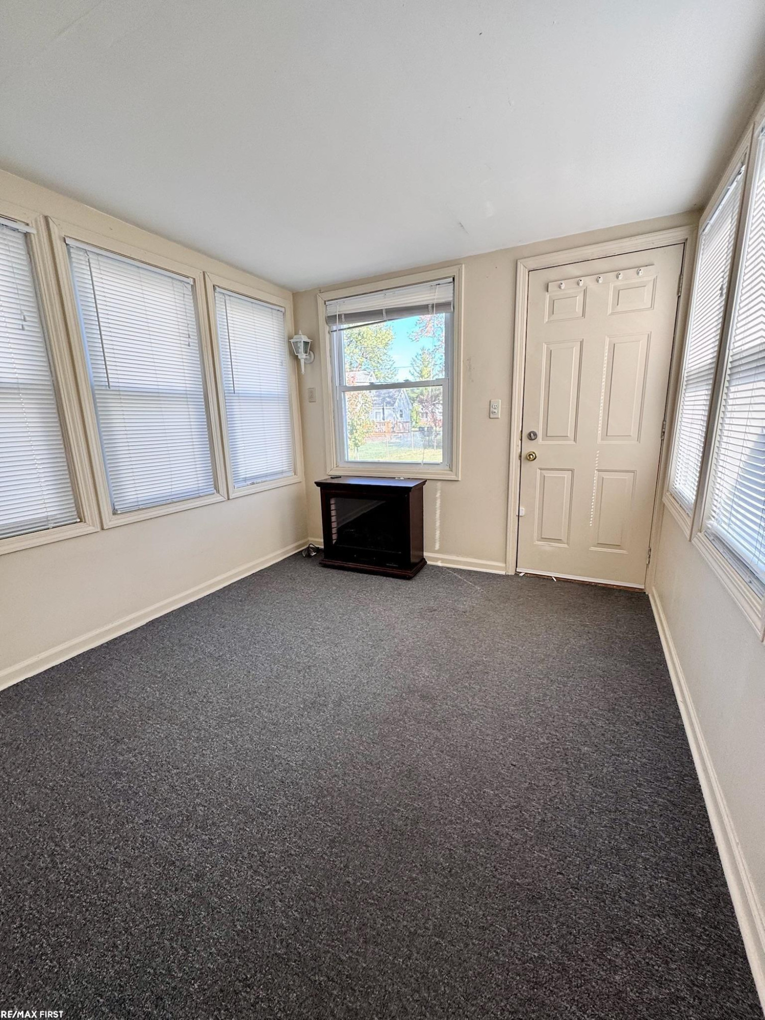 21527 Bon Heur Street, Saint Clair Shores, MI 48081 — Photo 12