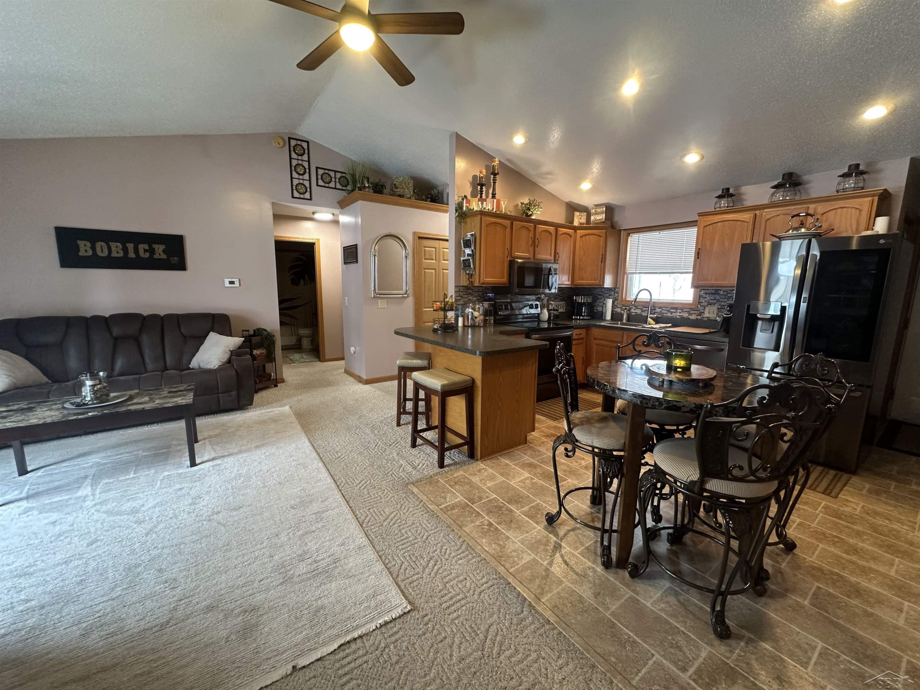 11103 Thornberry Drive, Freeland, MI 48623 — Photo 21