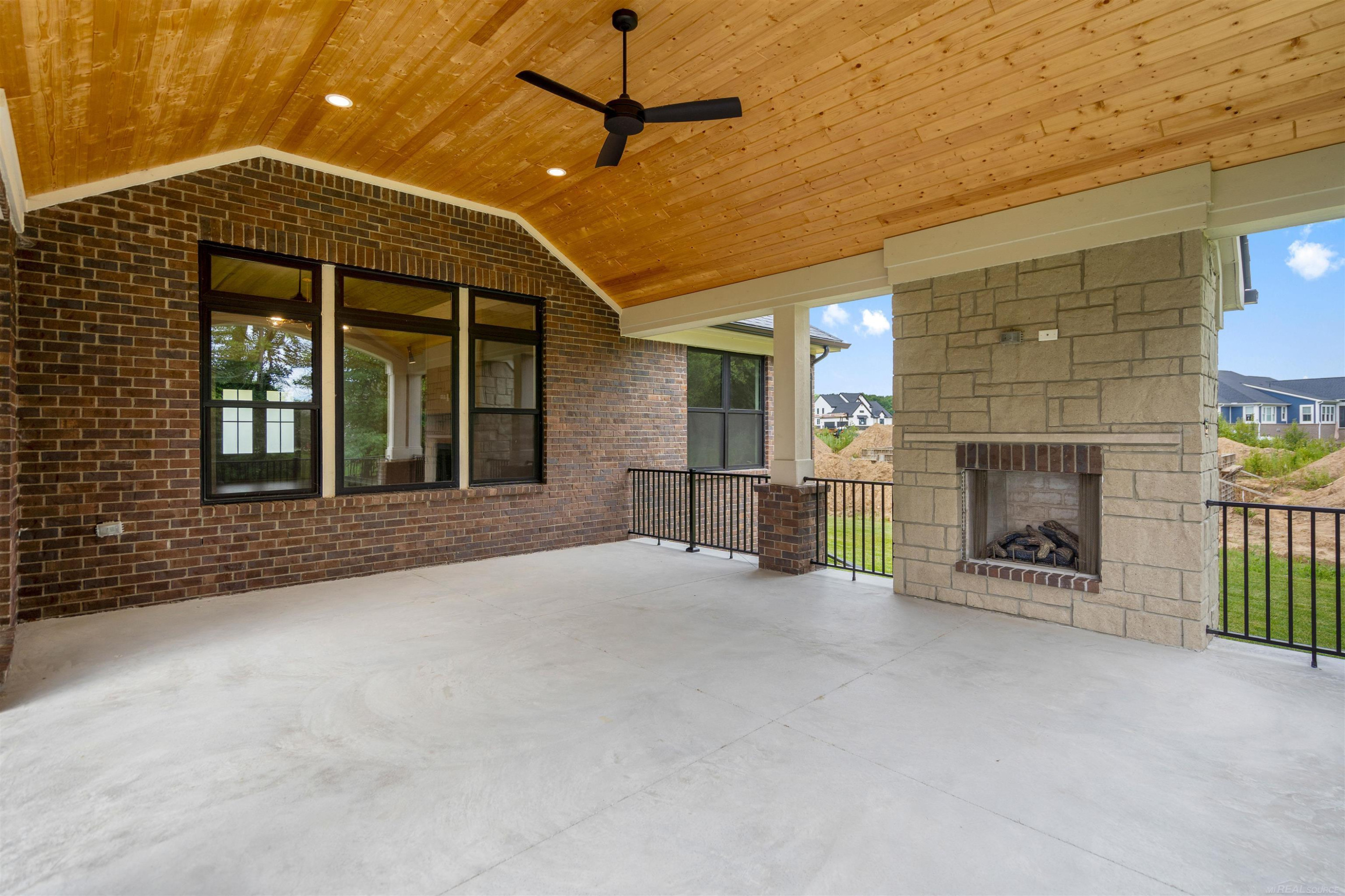 7376 Mulberry Drive, Washington, MI 48095 — Photo 45