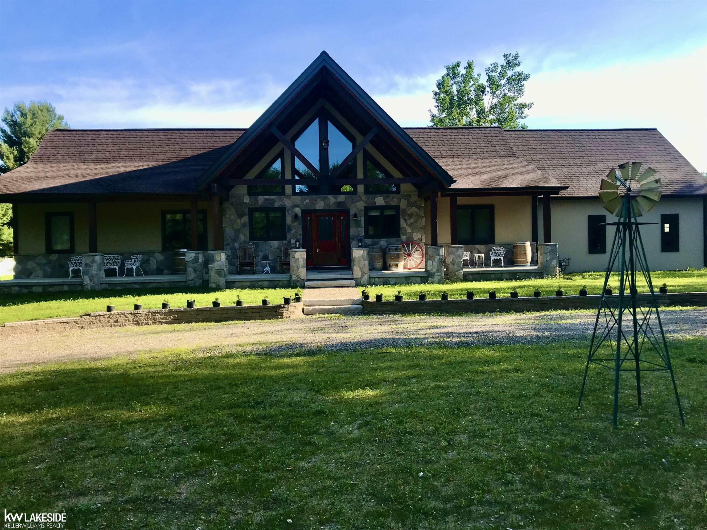 9652 Bartel Road, MI — Photo 49