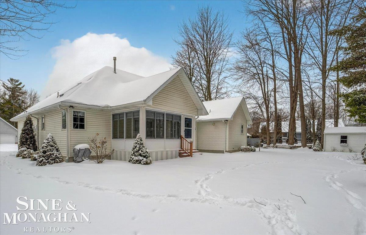825 Joanwood Drive, Marysville, MI 48040 — Photo 47