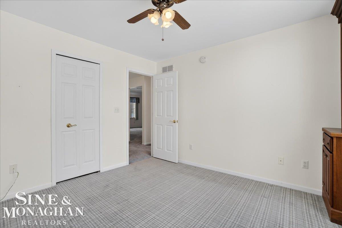 825 Joanwood Drive, Marysville, MI 48040 — Photo 18