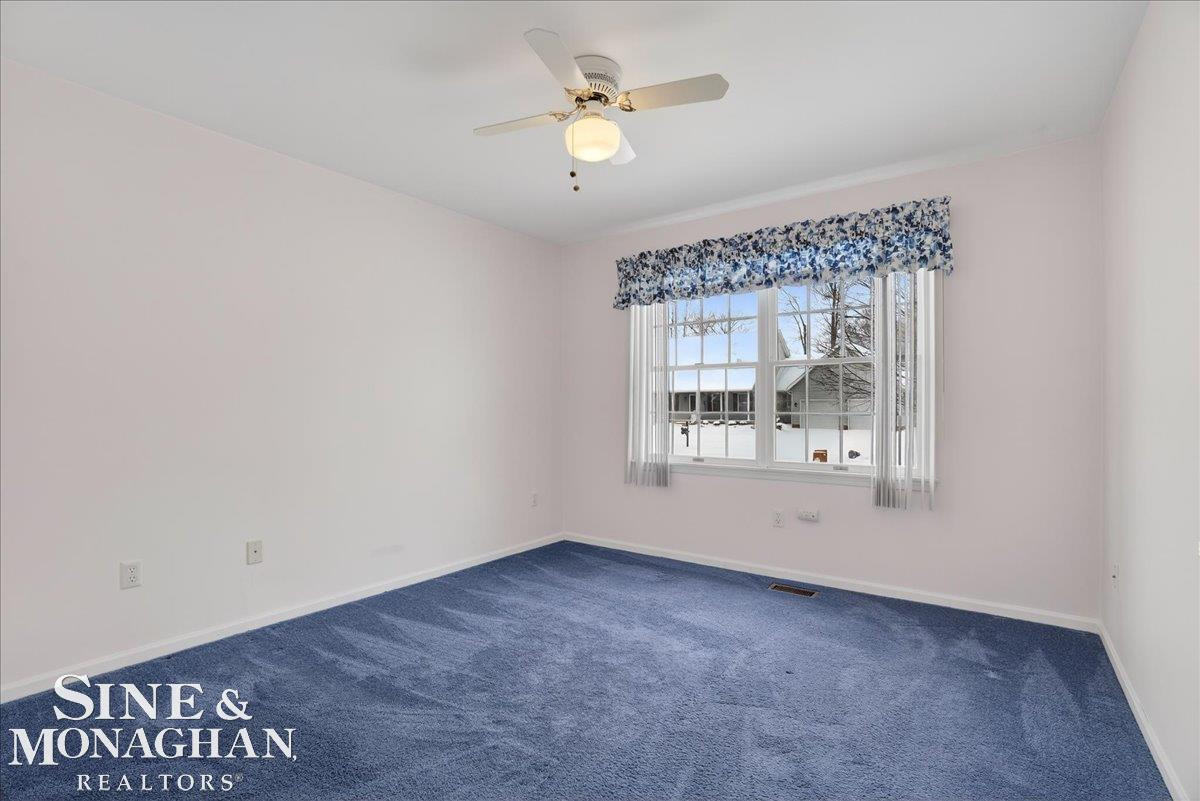 825 Joanwood Drive, Marysville, MI 48040 — Photo 19