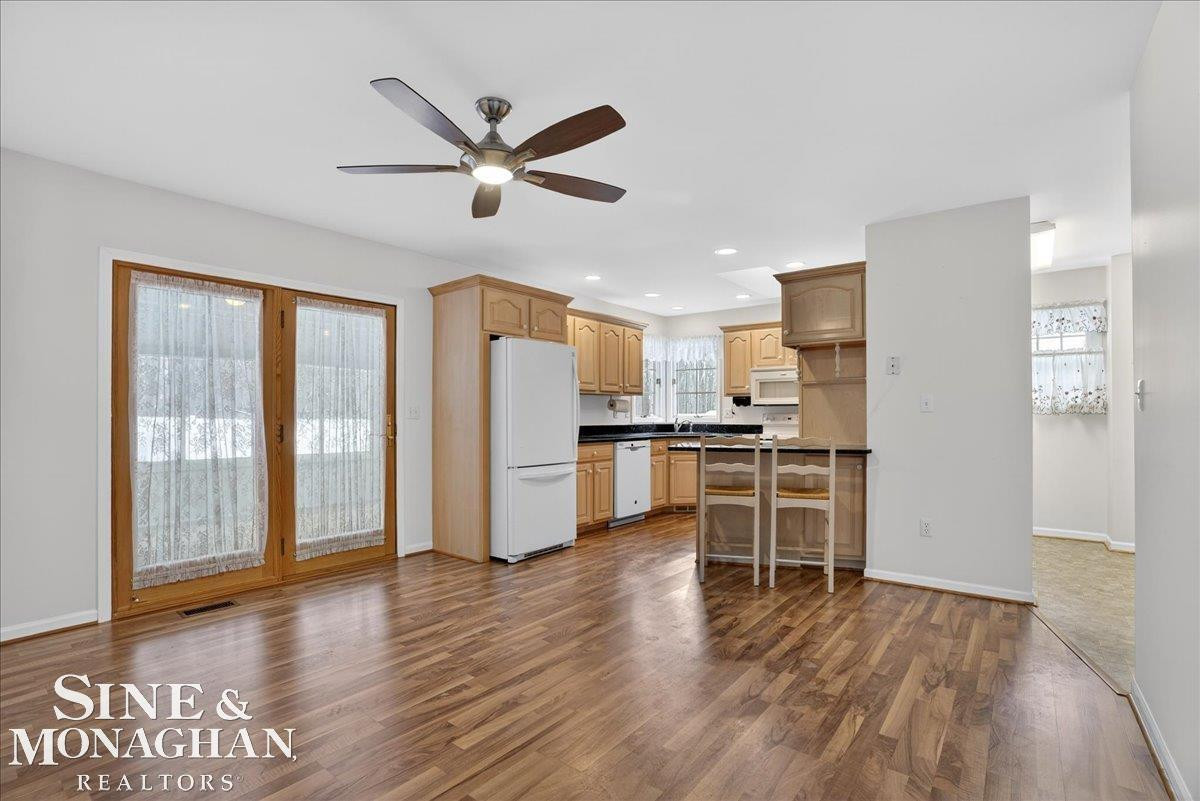 825 Joanwood Drive, Marysville, MI 48040 — Photo 21