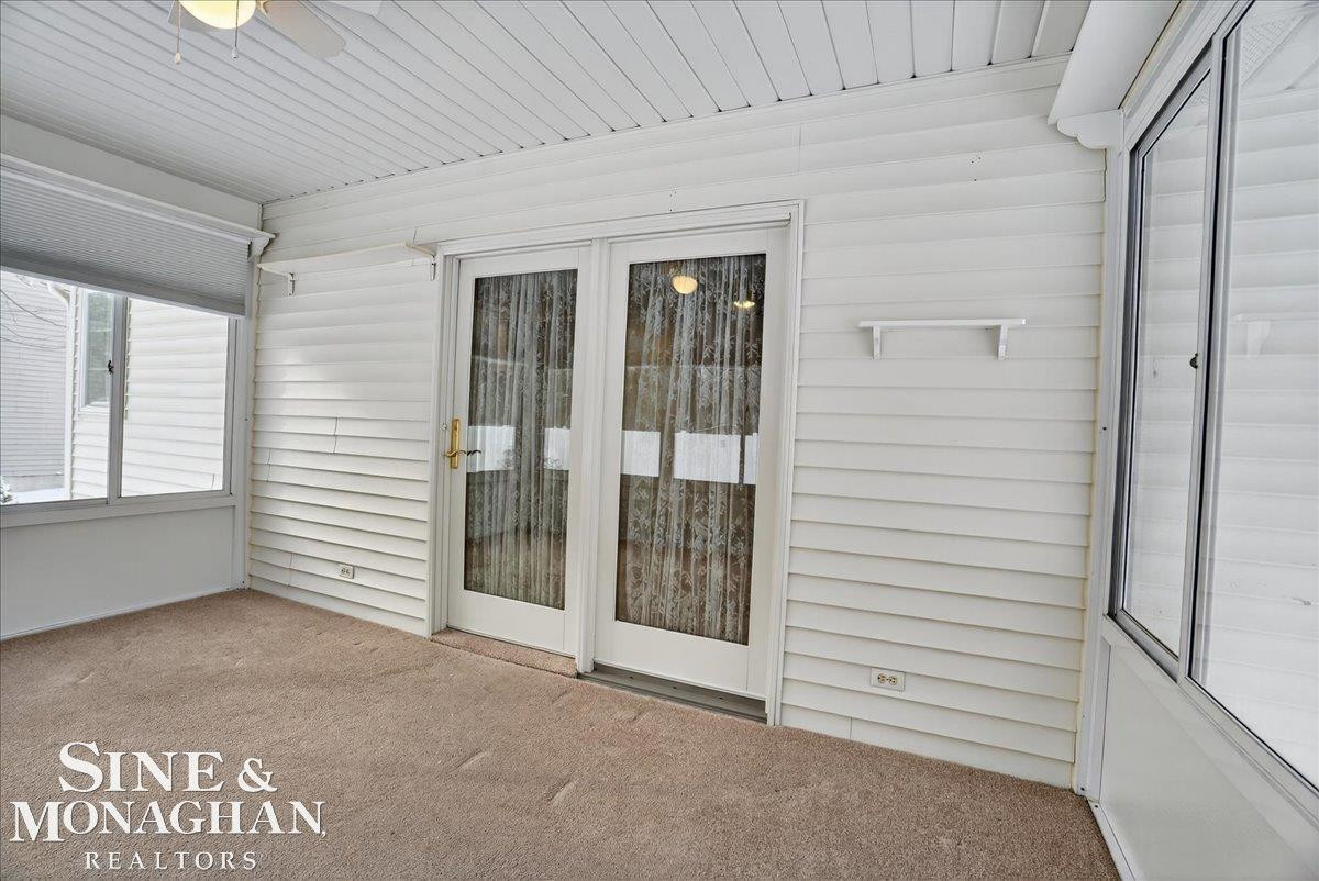 825 Joanwood Drive, Marysville, MI 48040 — Photo 31