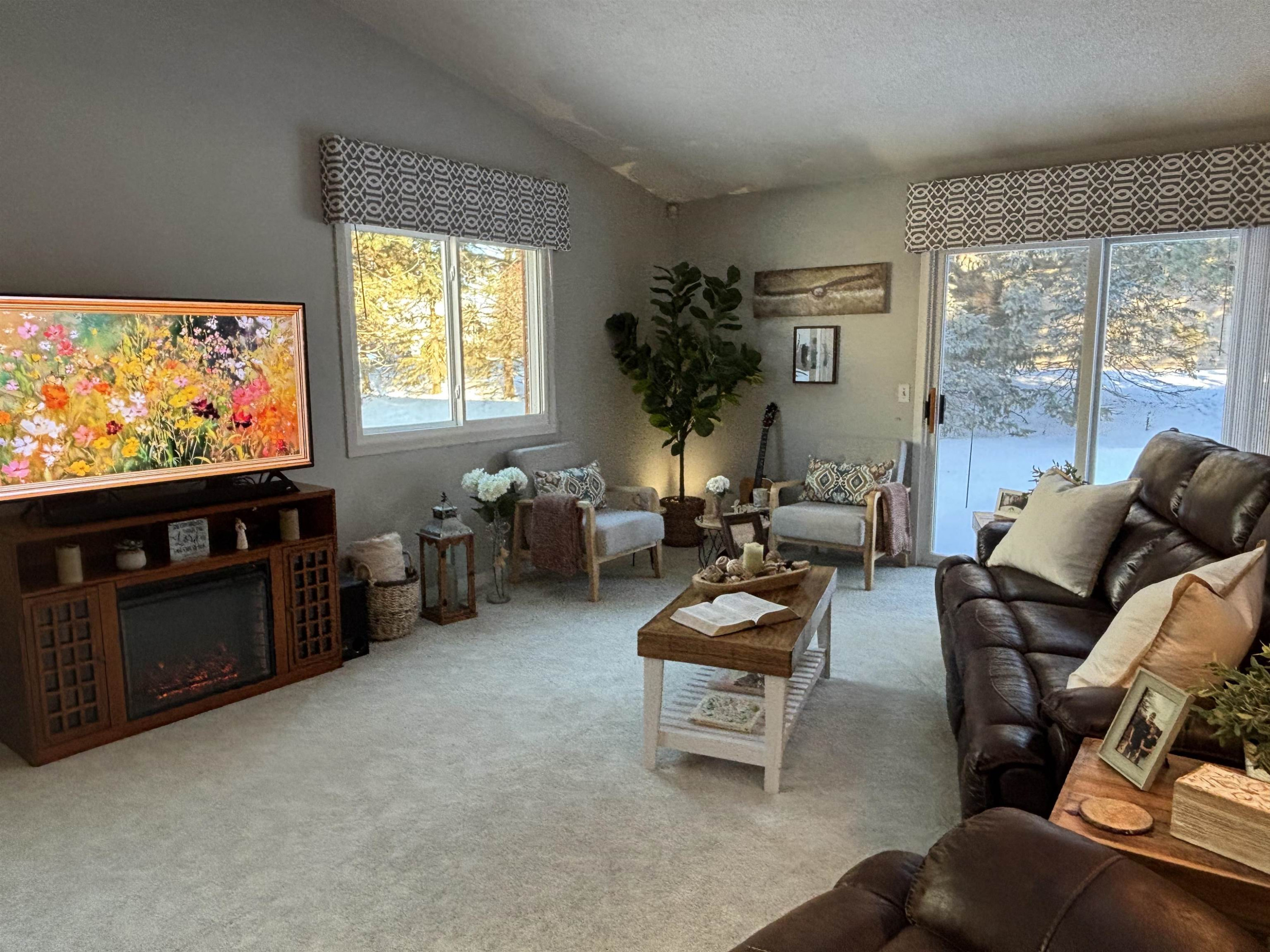 12 Wilshire Drive, Frankenmuth, MI 48734 — Photo 5