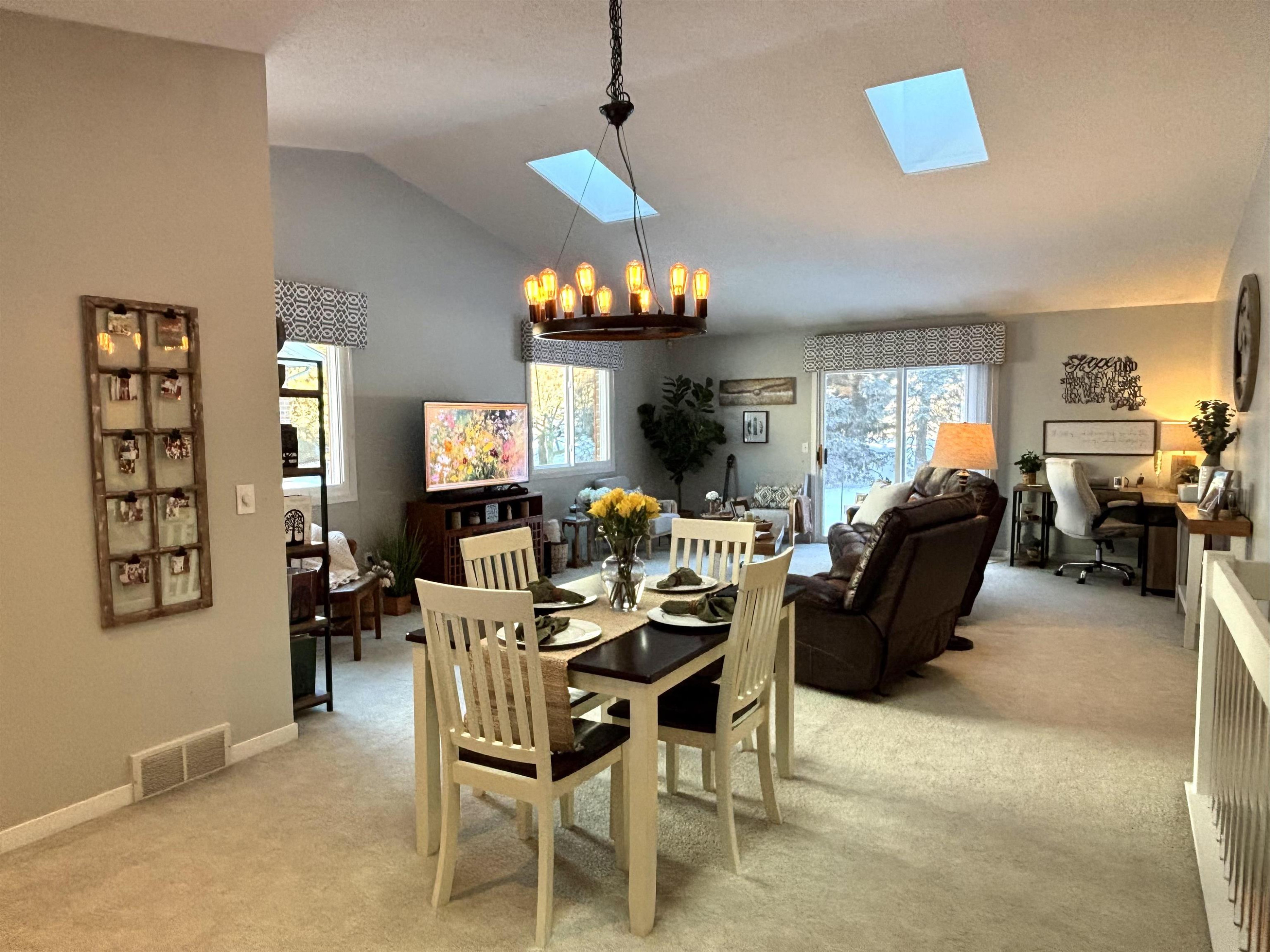 12 Wilshire Drive, Frankenmuth, MI 48734 — Photo 7