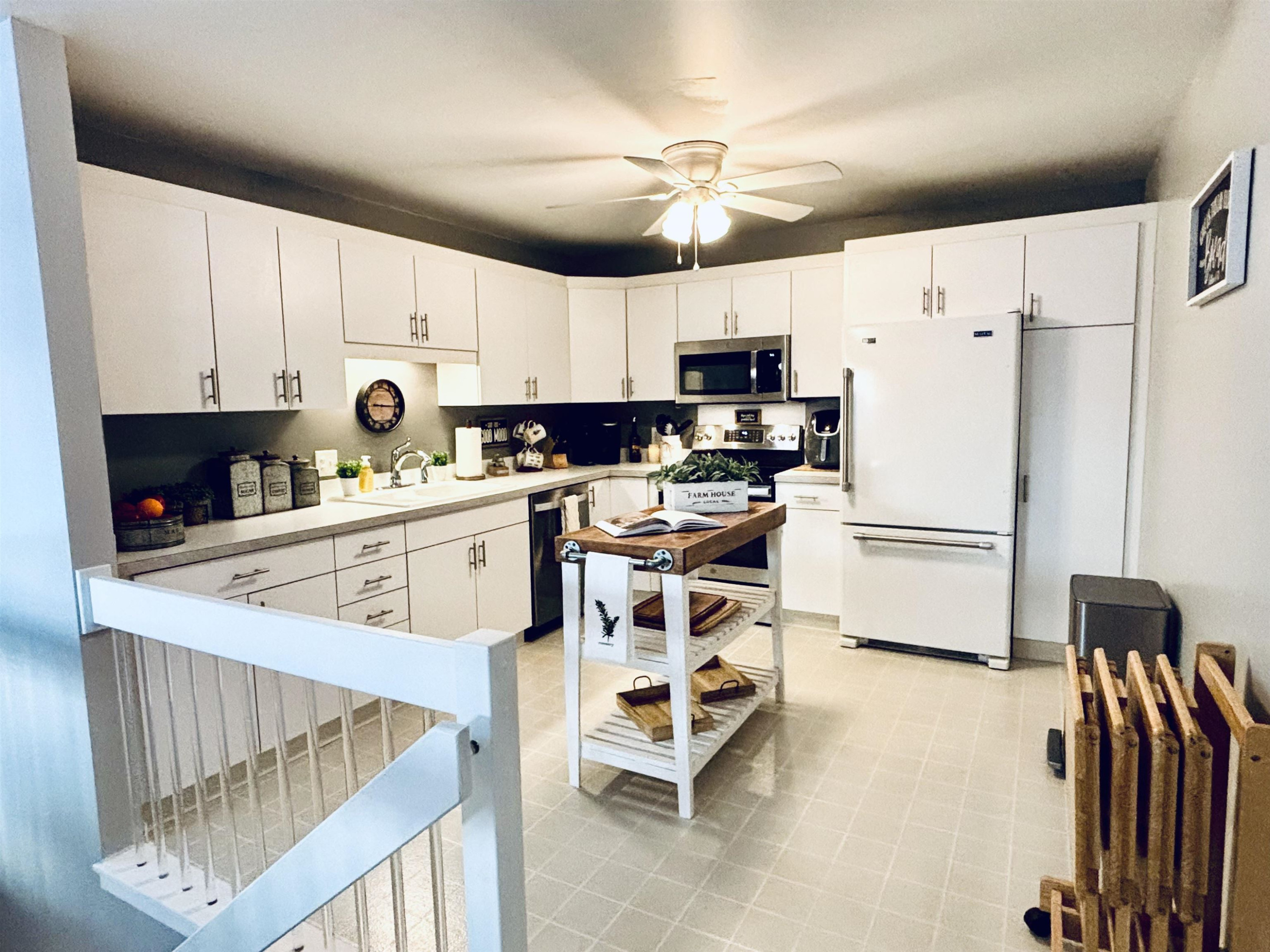 12 Wilshire Drive, Frankenmuth, MI 48734 — Photo 8