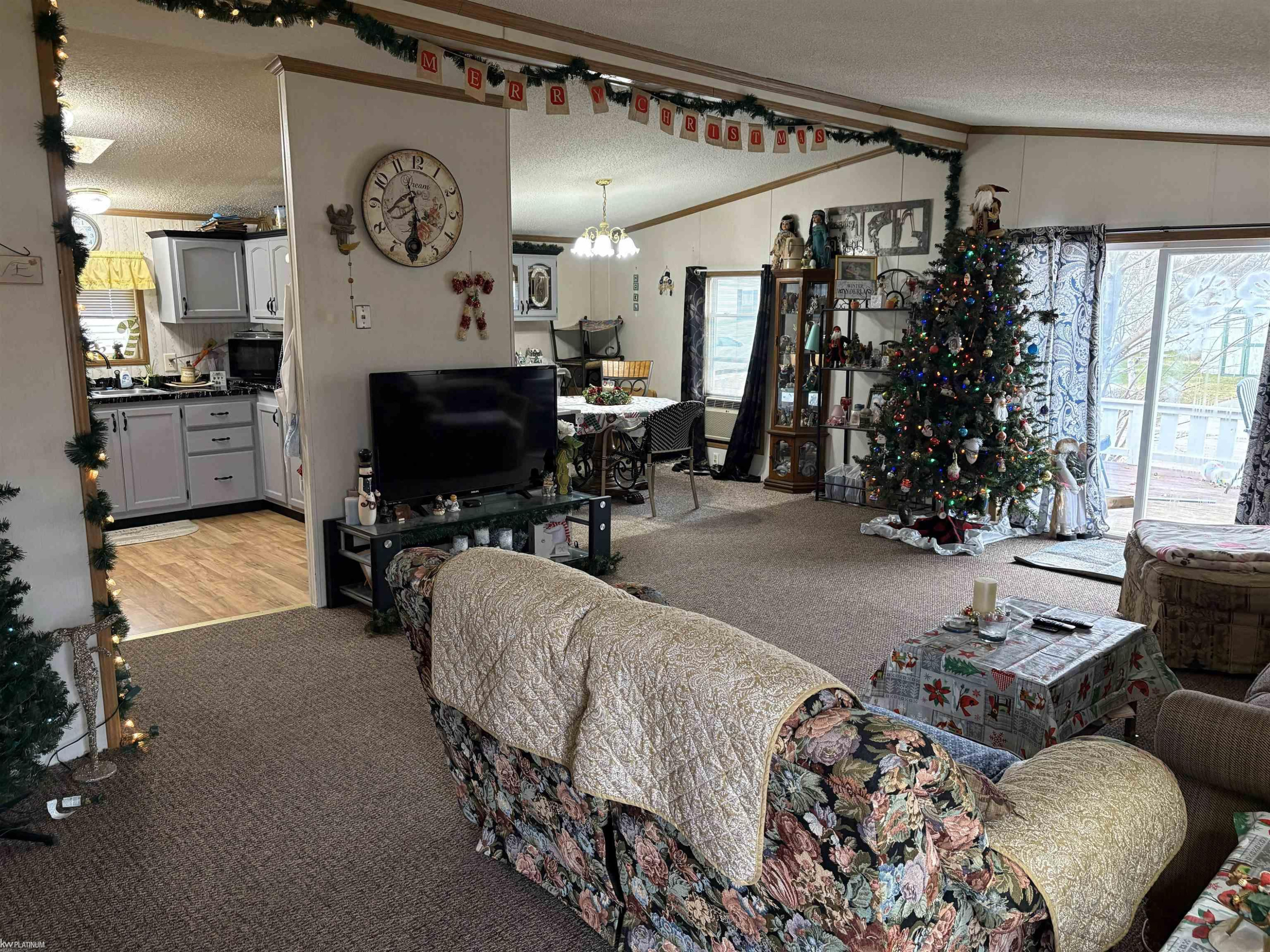 6026 Delaware Street, MI 48059 — Photo 2