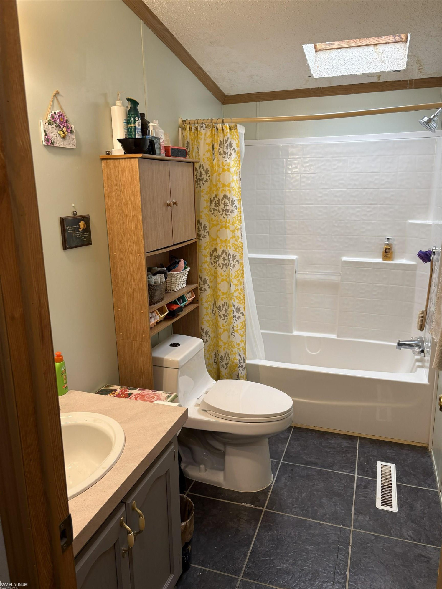 6026 Delaware Street, MI 48059 — Photo 8