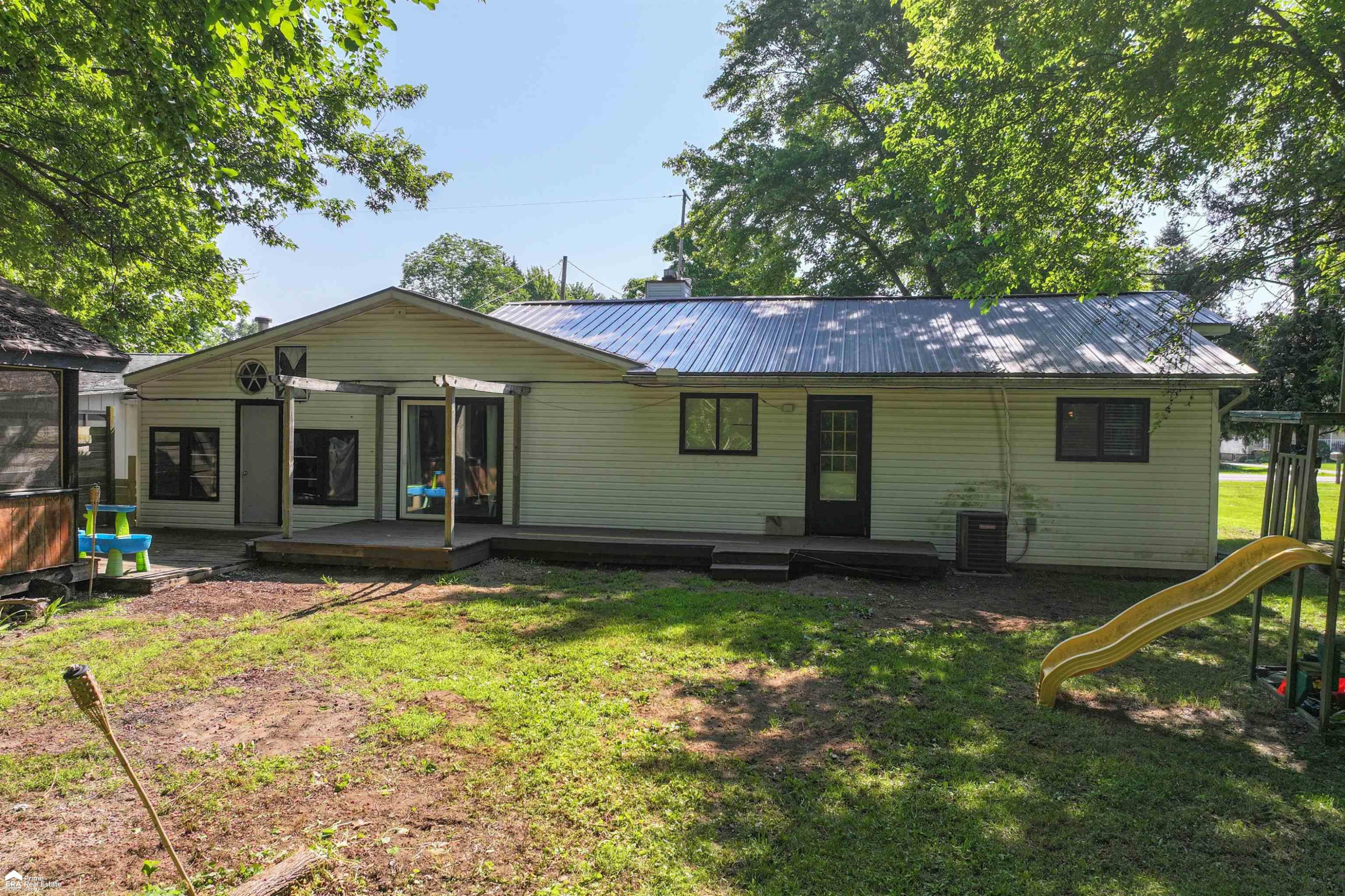 296 S Saginaw Street, Montrose, MI 48457 — Photo 31