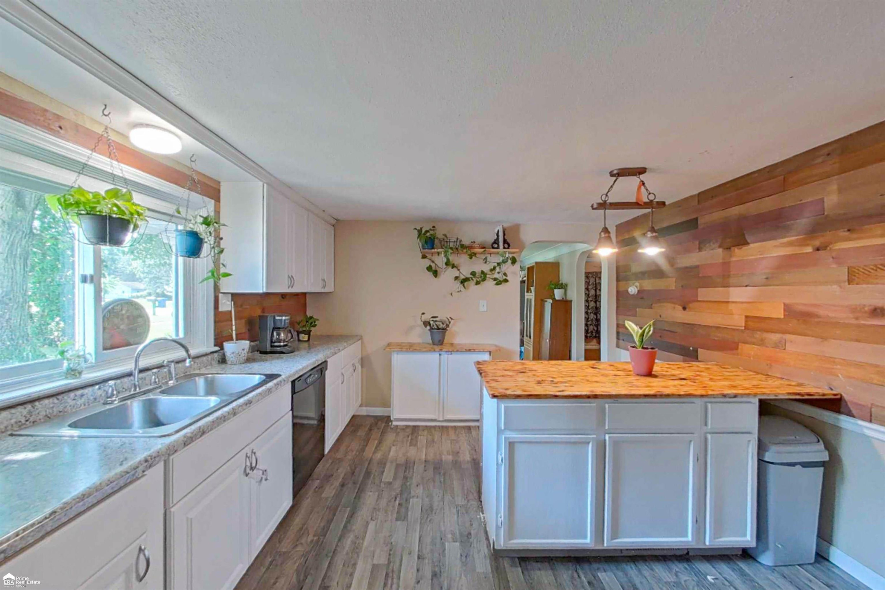 296 S Saginaw Street, Montrose, MI 48457 — Photo 9