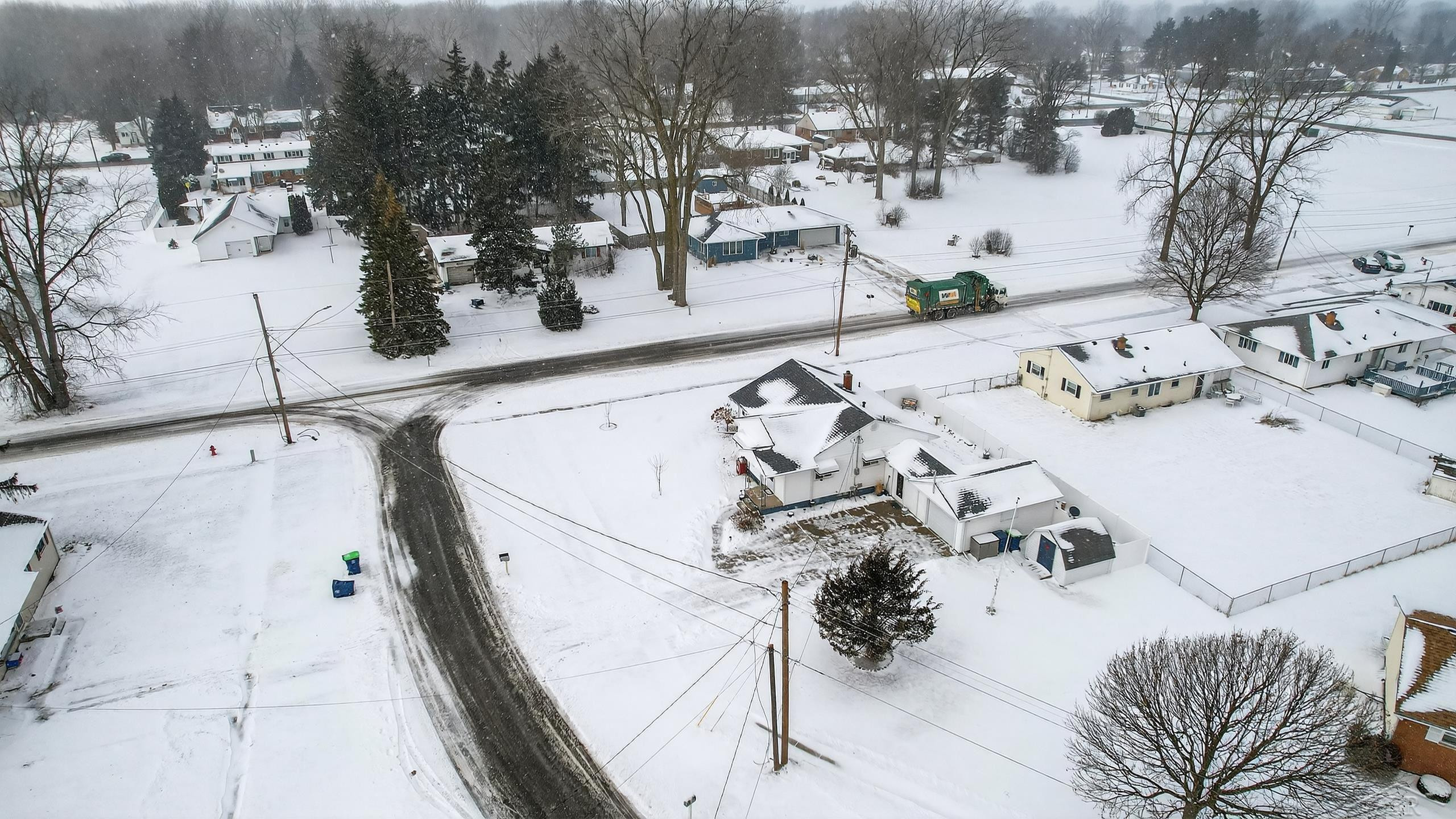 3385 Ernest Street, Saginaw, MI 48604 — Photo 38
