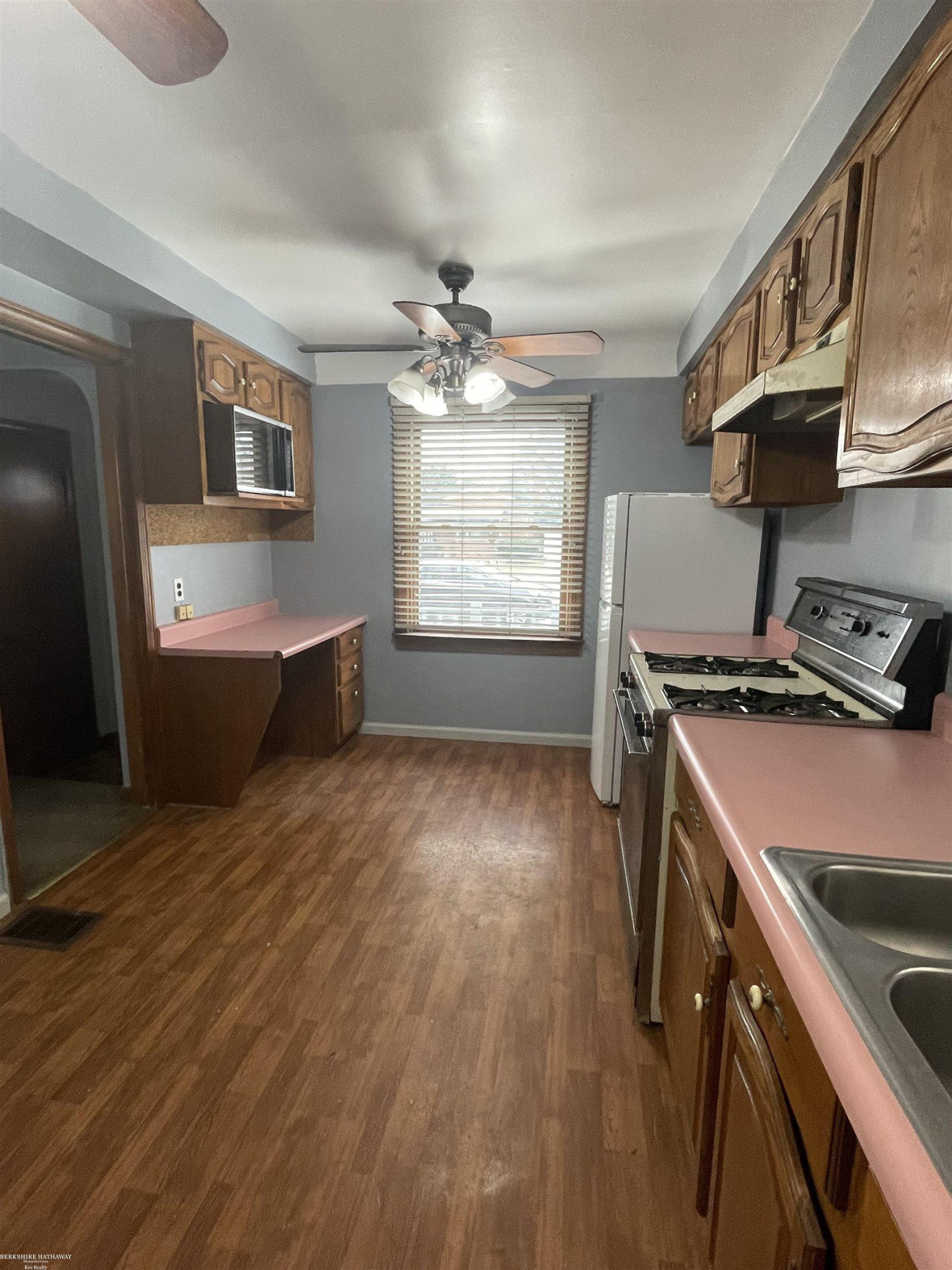16173 Forest Avenue, Eastpointe, MI, 48021