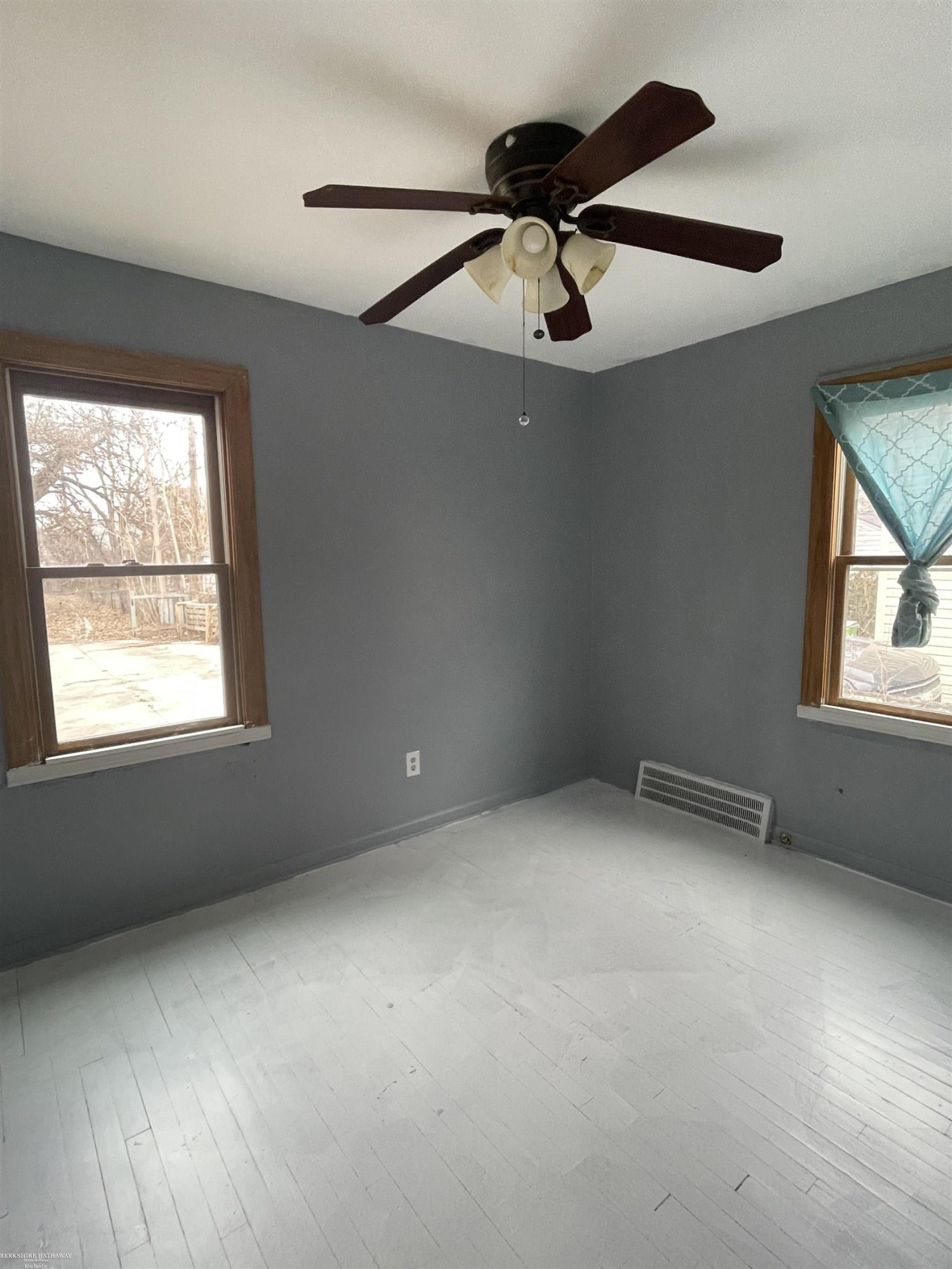 16173 Forest Avenue, Eastpointe, MI, 48021