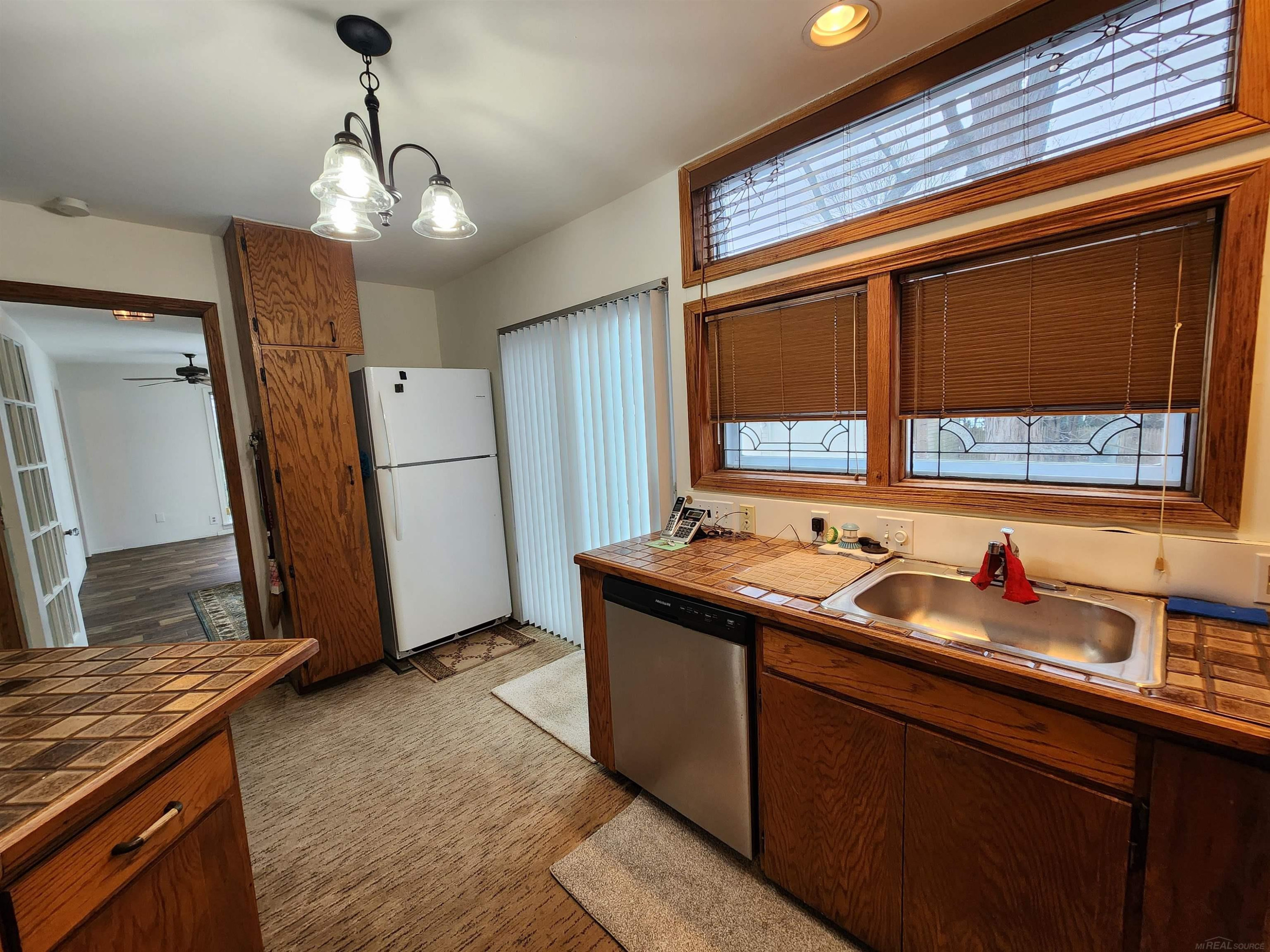 295 Rivard Boulevard, #1W, Grosse Pointe, MI 48230 — Photo 12