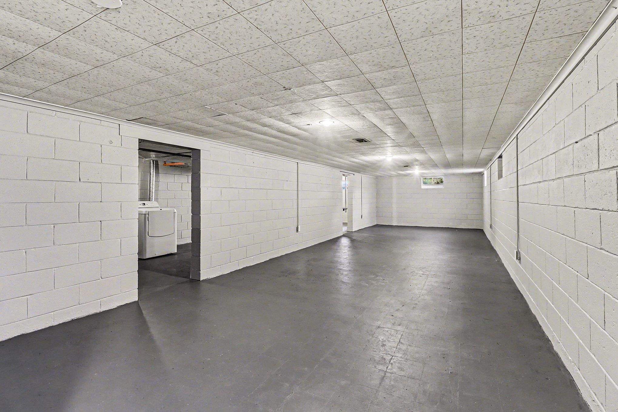 3088 Curtis Drive, Flint, MI 48507 — Photo 15