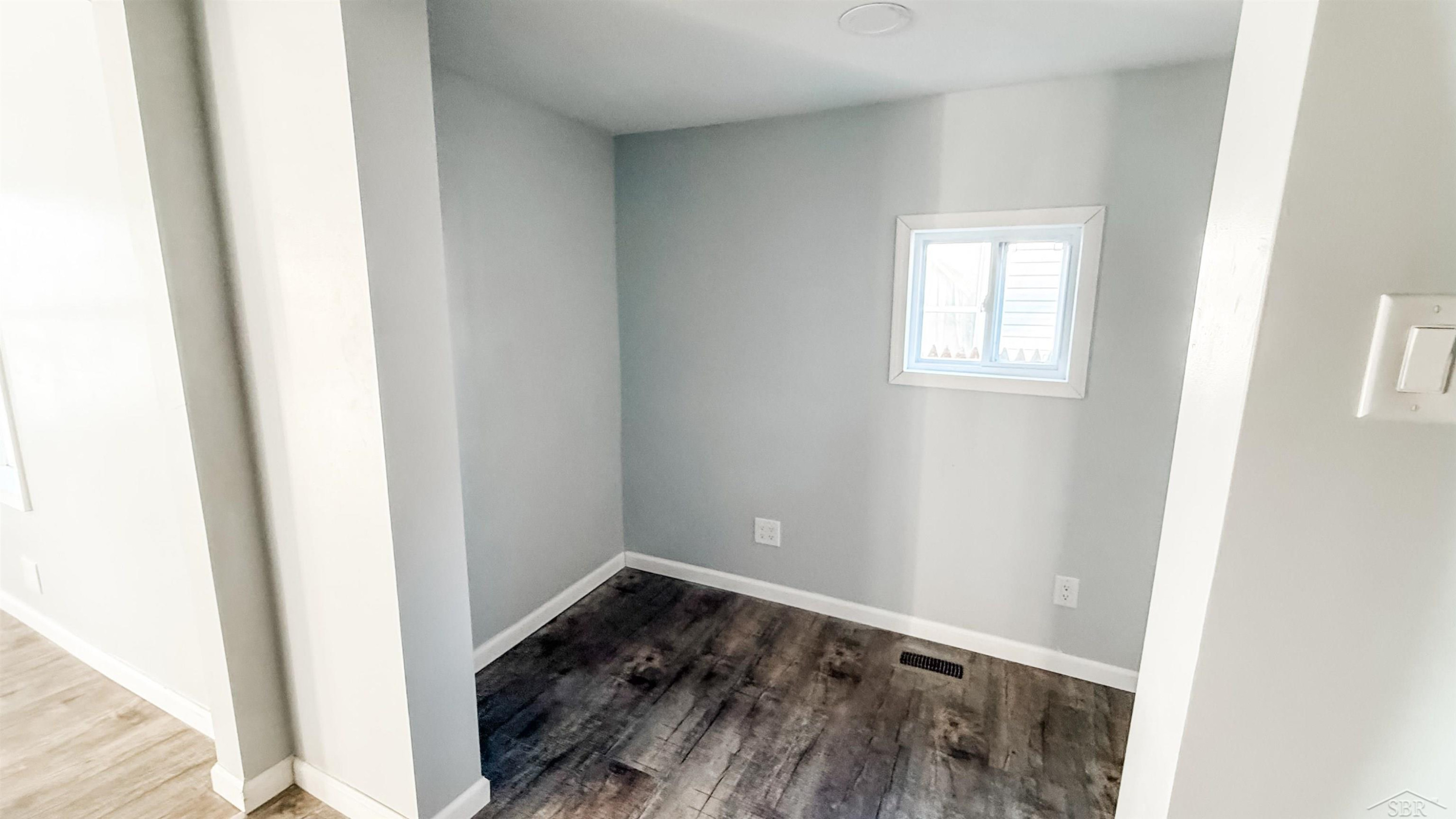 204 Elm Street, Bay City, MI 48706 — Photo 6