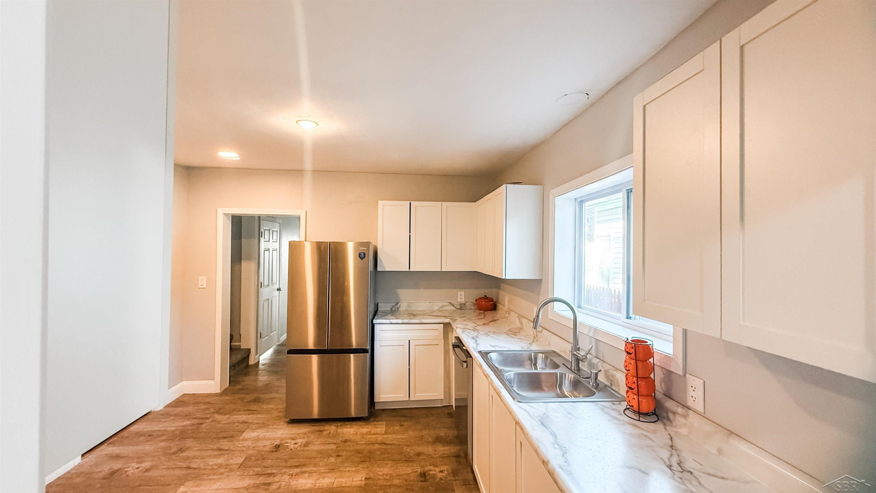 204 Elm Street, Bay City, MI 48706 — Photo 8